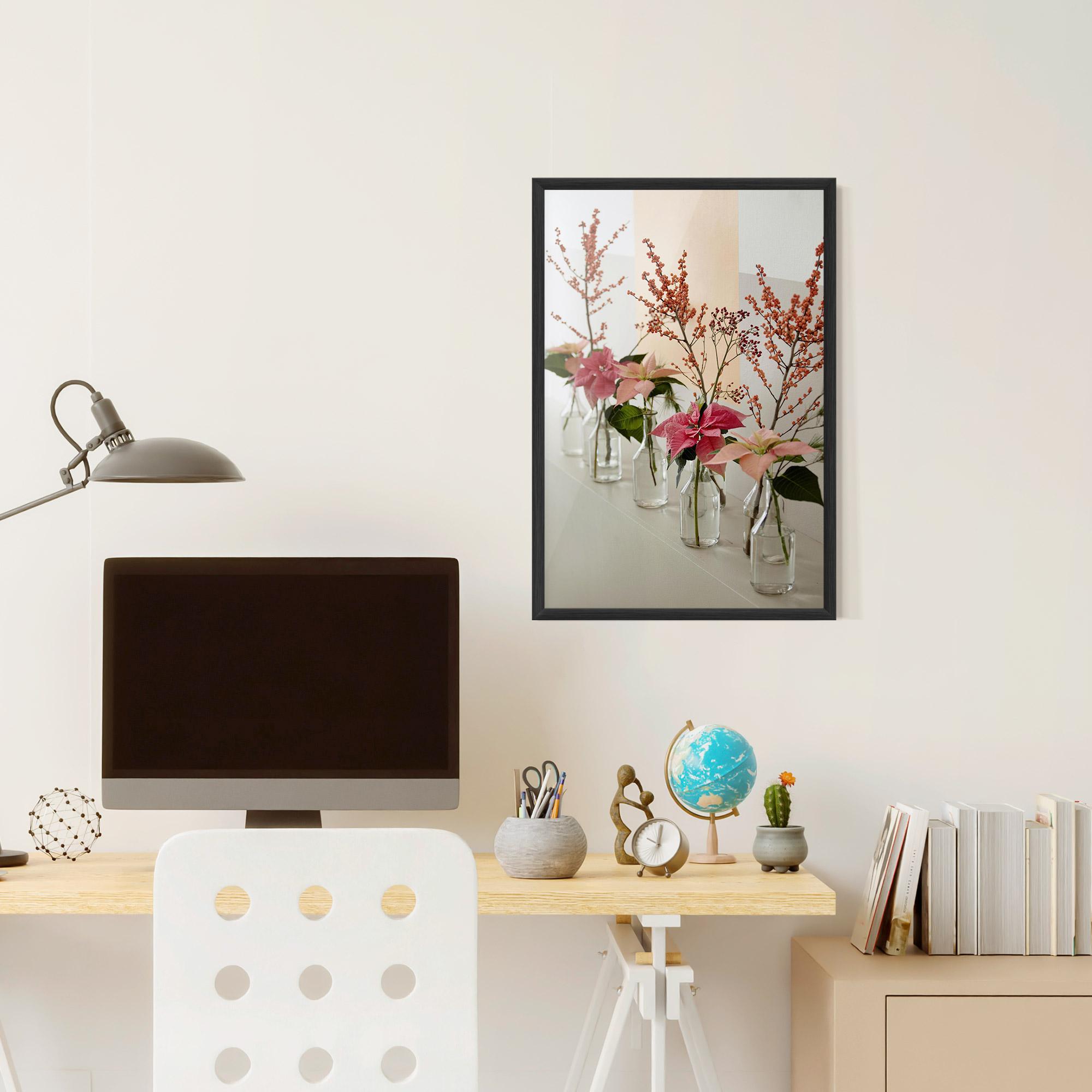 Poster Înrămat Pink Red Flower Vase mockup 6