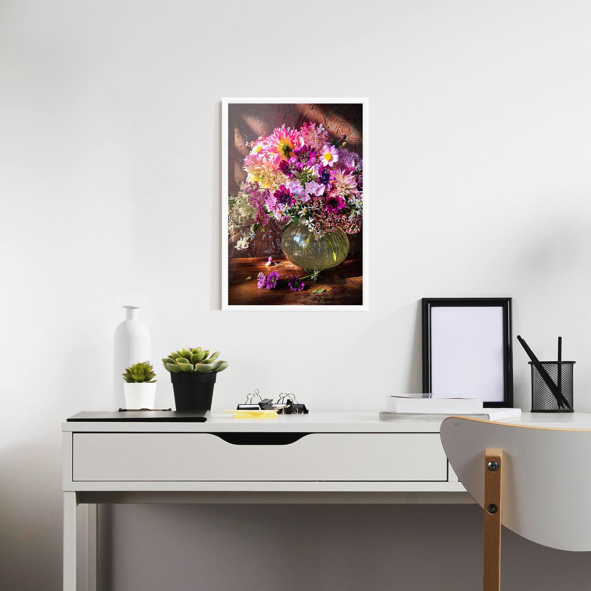 Poster Înrămat Purple Flowers Vasw mockup 7