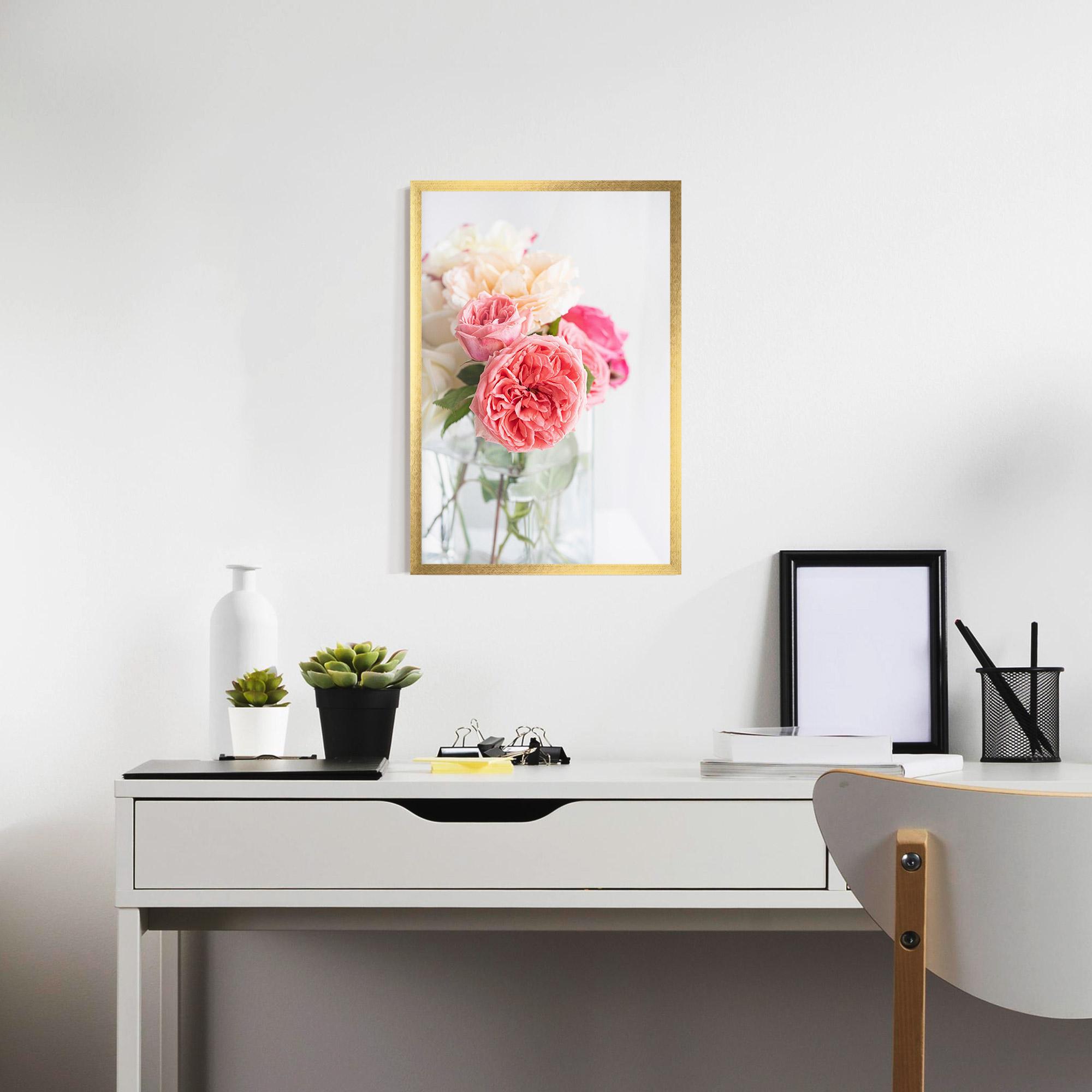 Poster Înrămat Pink Rose Vase mockup 7