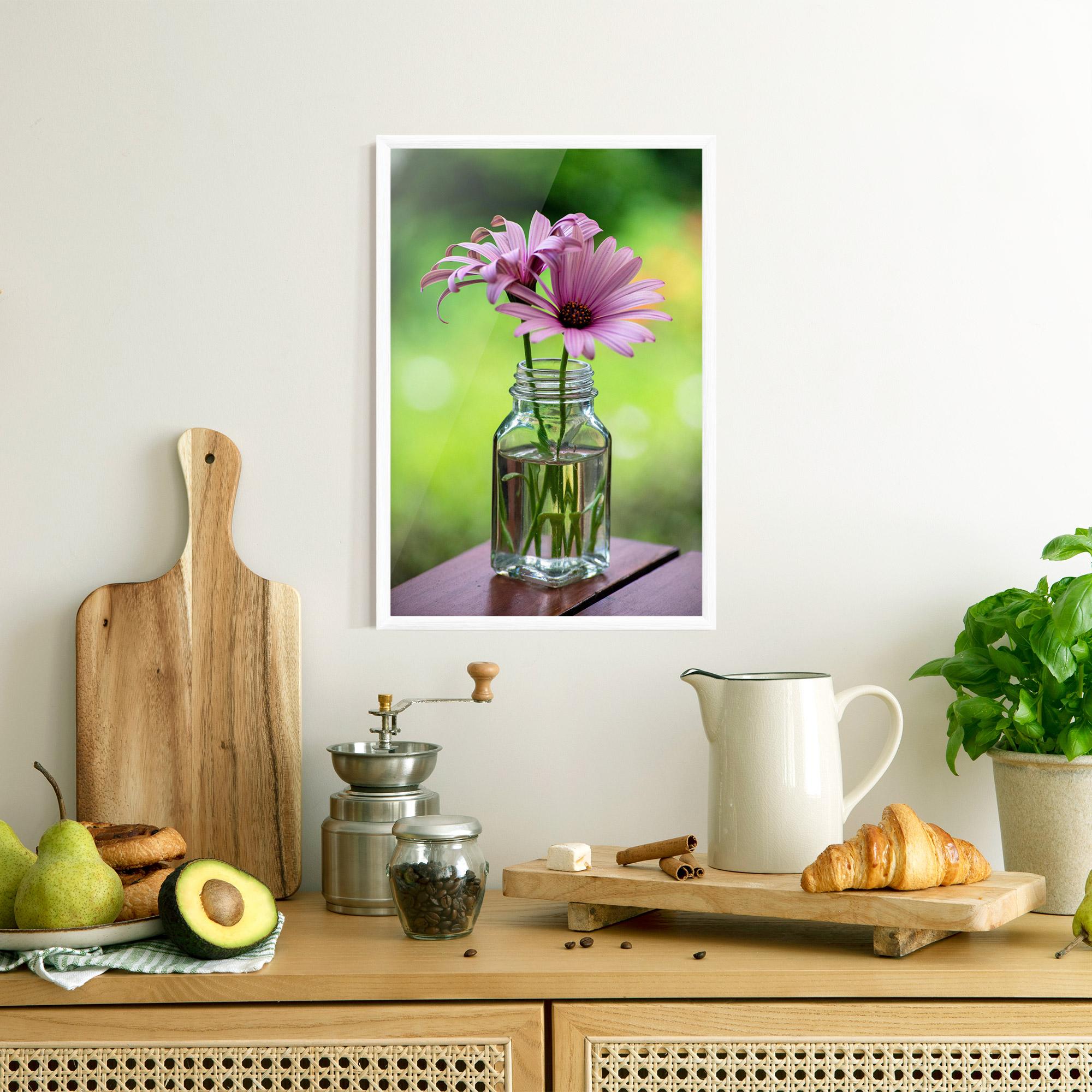 Poster Înrămat Pink Flower Vase mockup 8