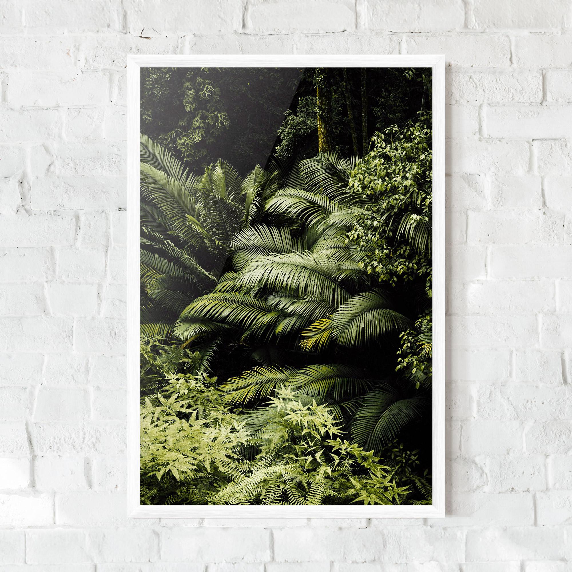 Poster Înrămat Into The Jungle mockup 0