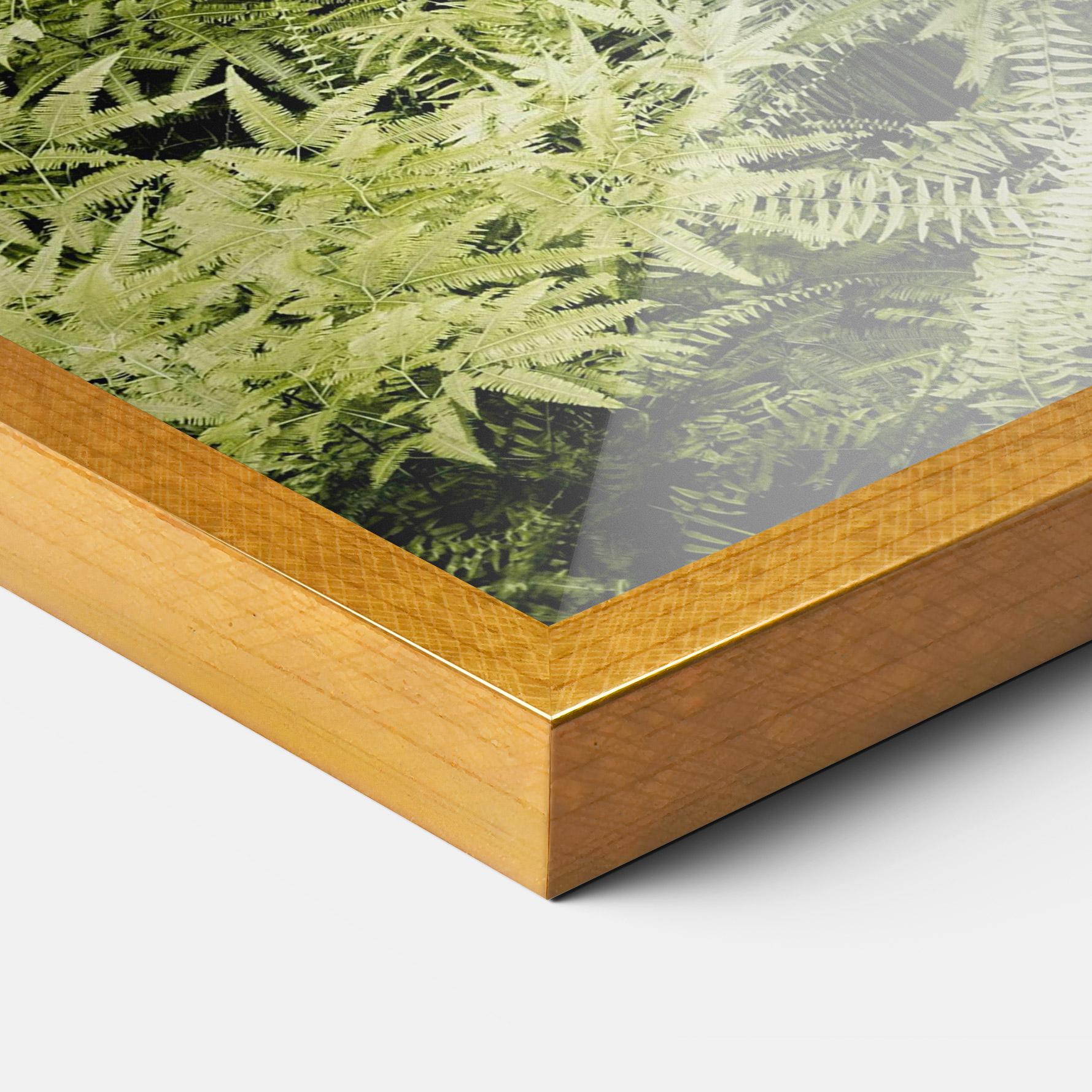 Poster Înrămat Into The Jungle mockup 3