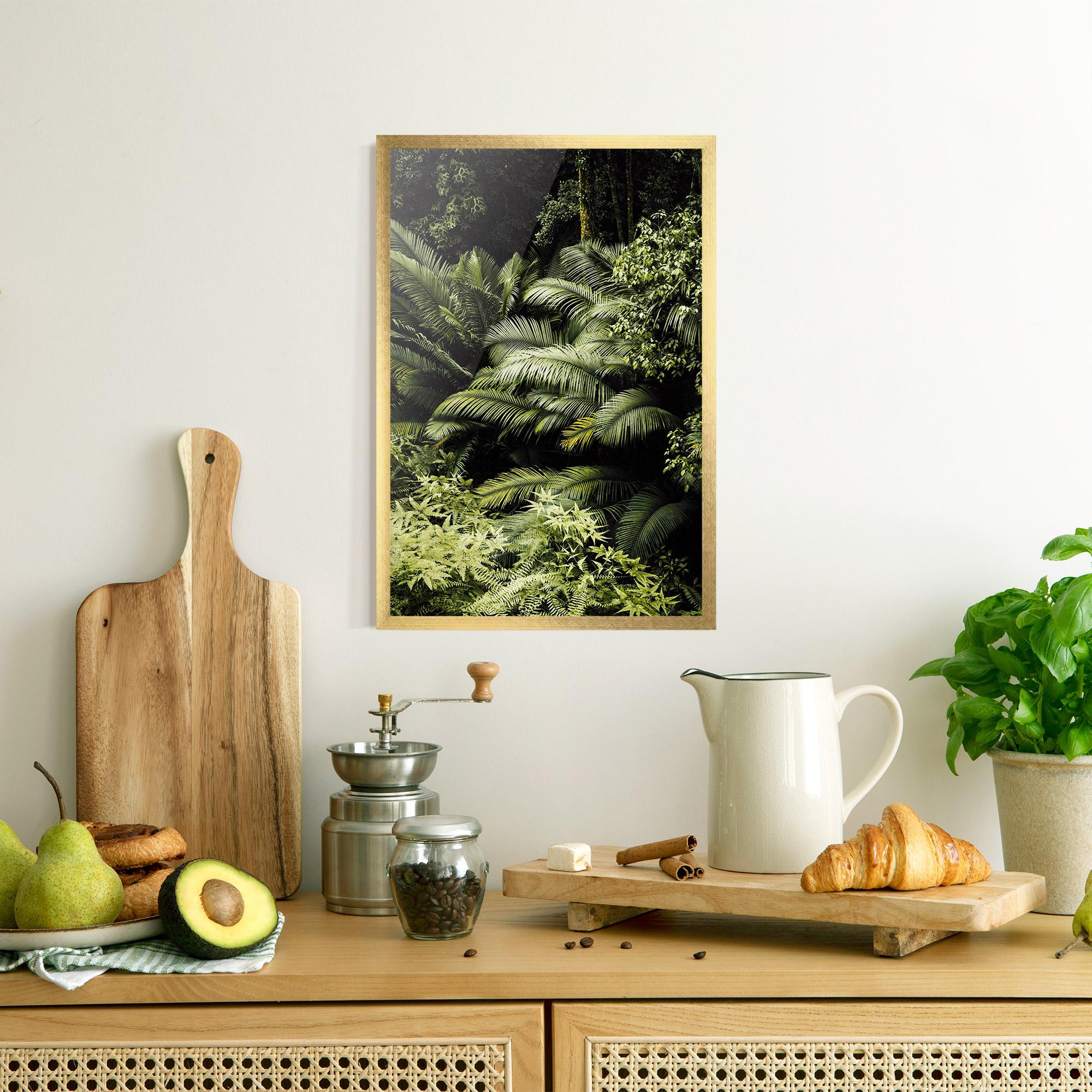 Poster Înrămat Into The Jungle mockup 8