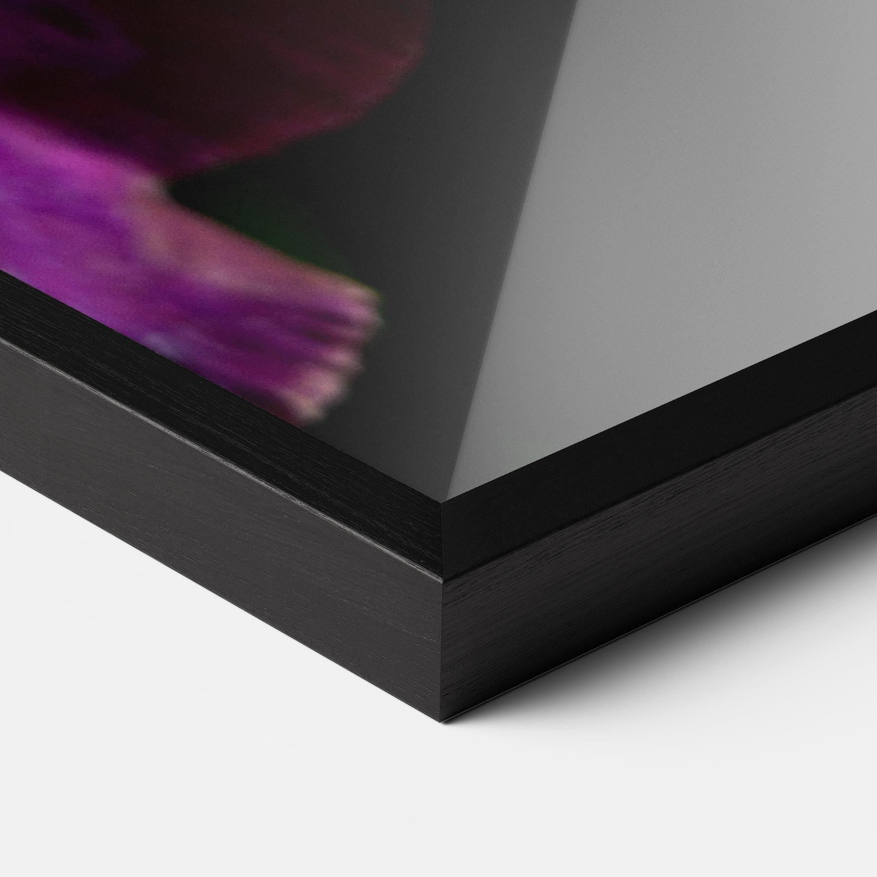 Poster Înrămat Pastel Yellow Iris mockup 3