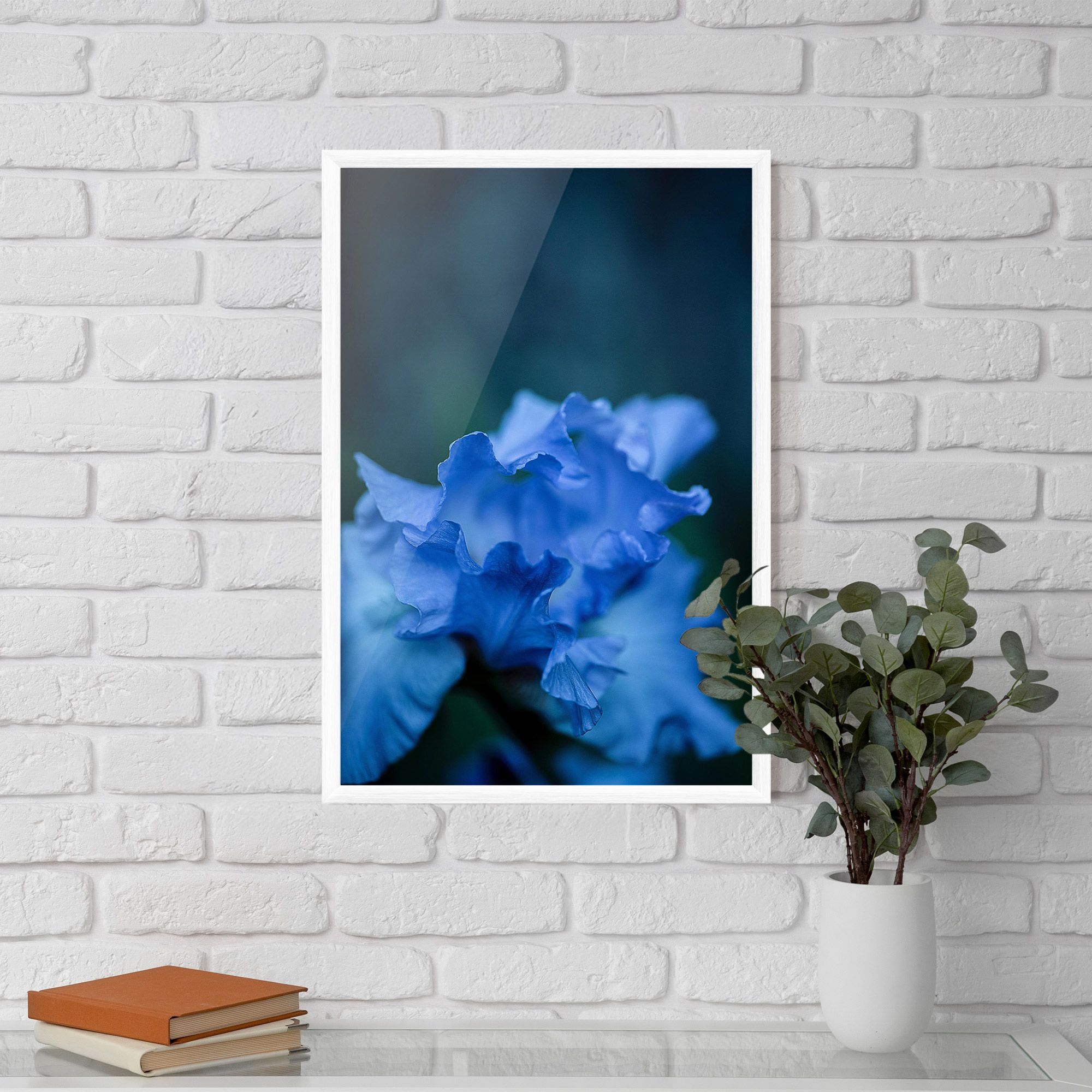Ocean Blue Iris mockup 5
