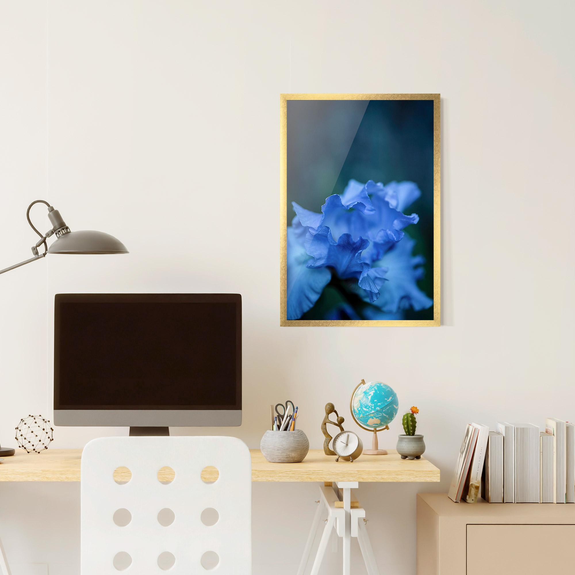 Poster Înrămat Ocean Blue Iris mockup 6