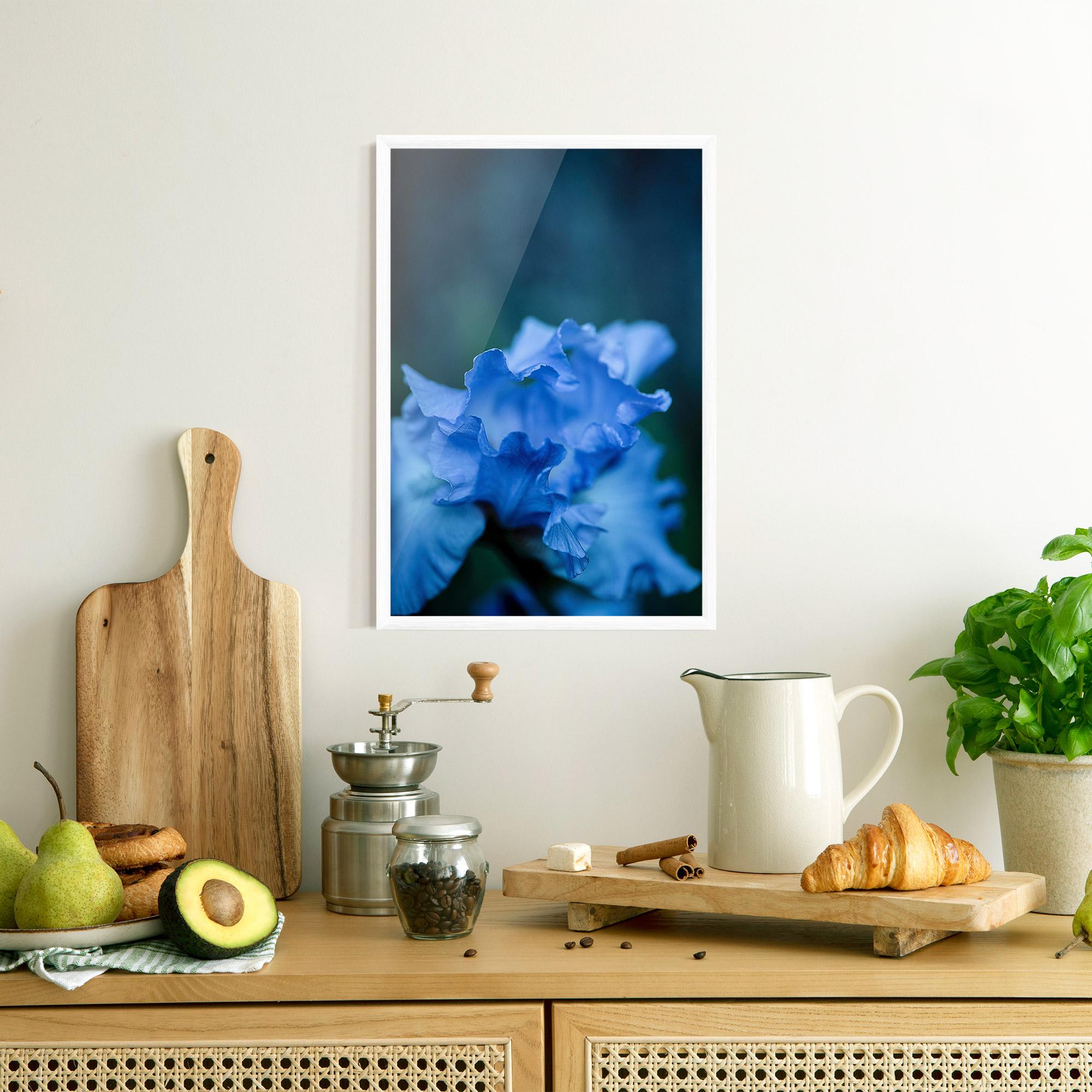 Poster Înrămat Ocean Blue Iris mockup 8