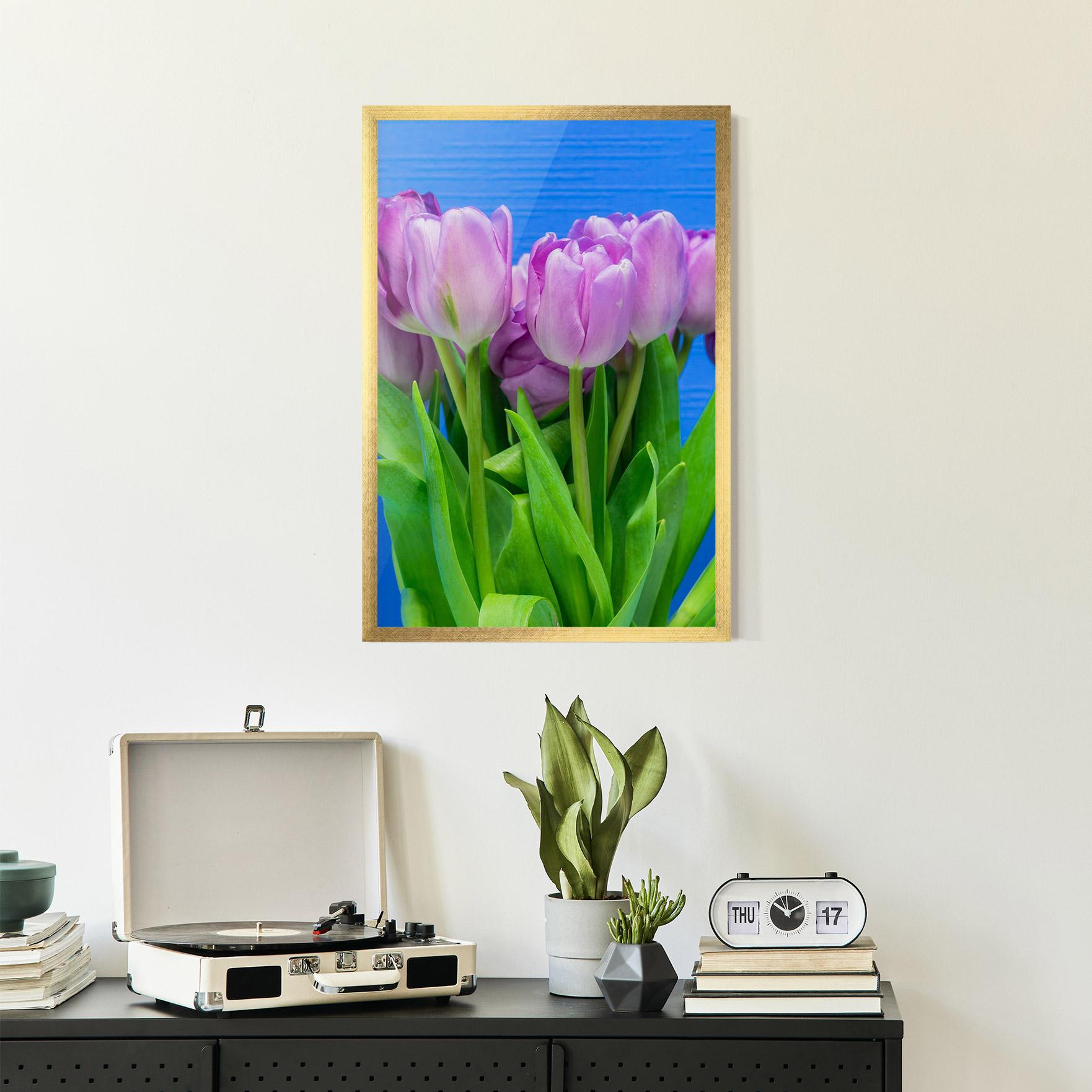 Poster Înrămat Purple Tulips On Blue mockup 2