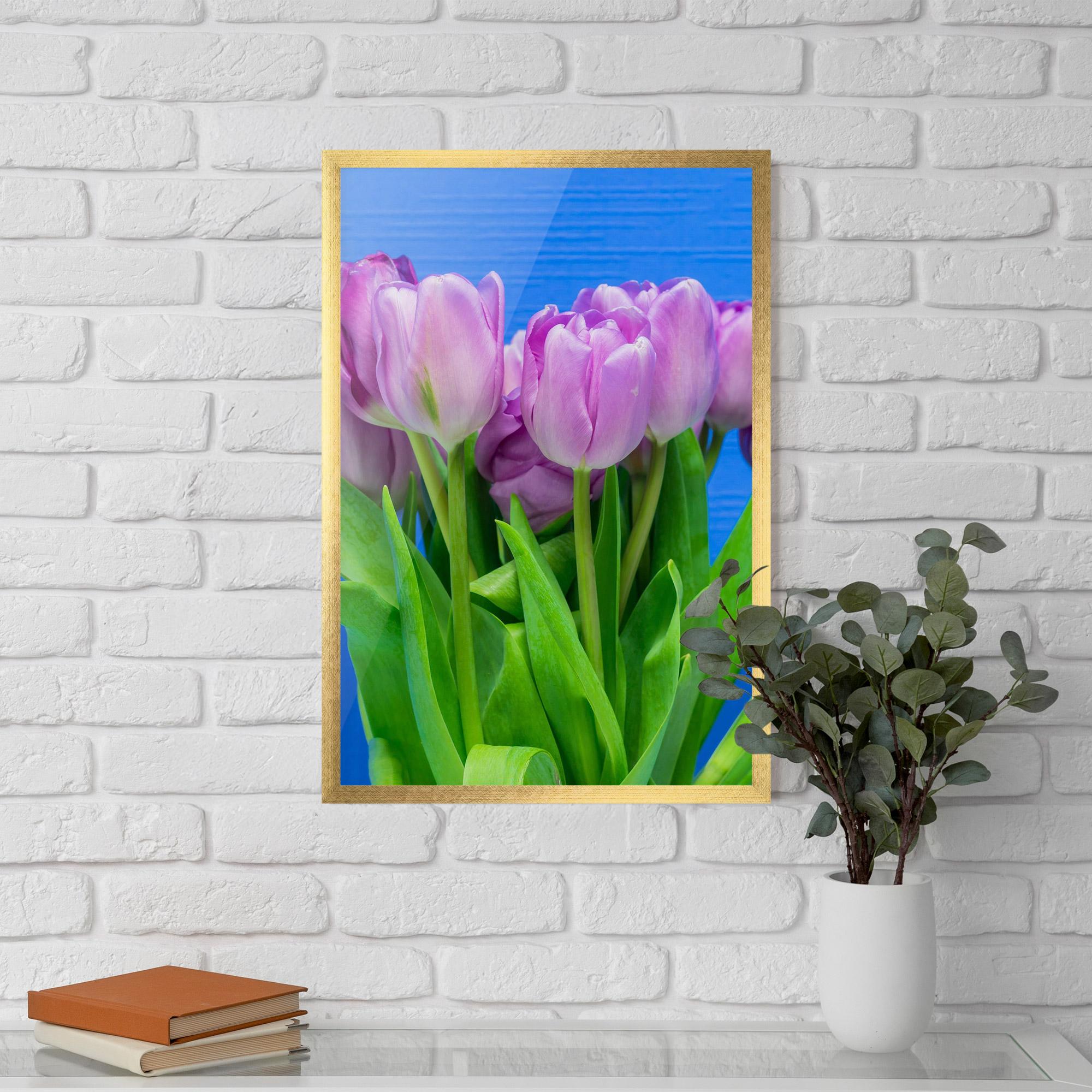 Poster Înrămat Purple Tulips On Blue mockup 5