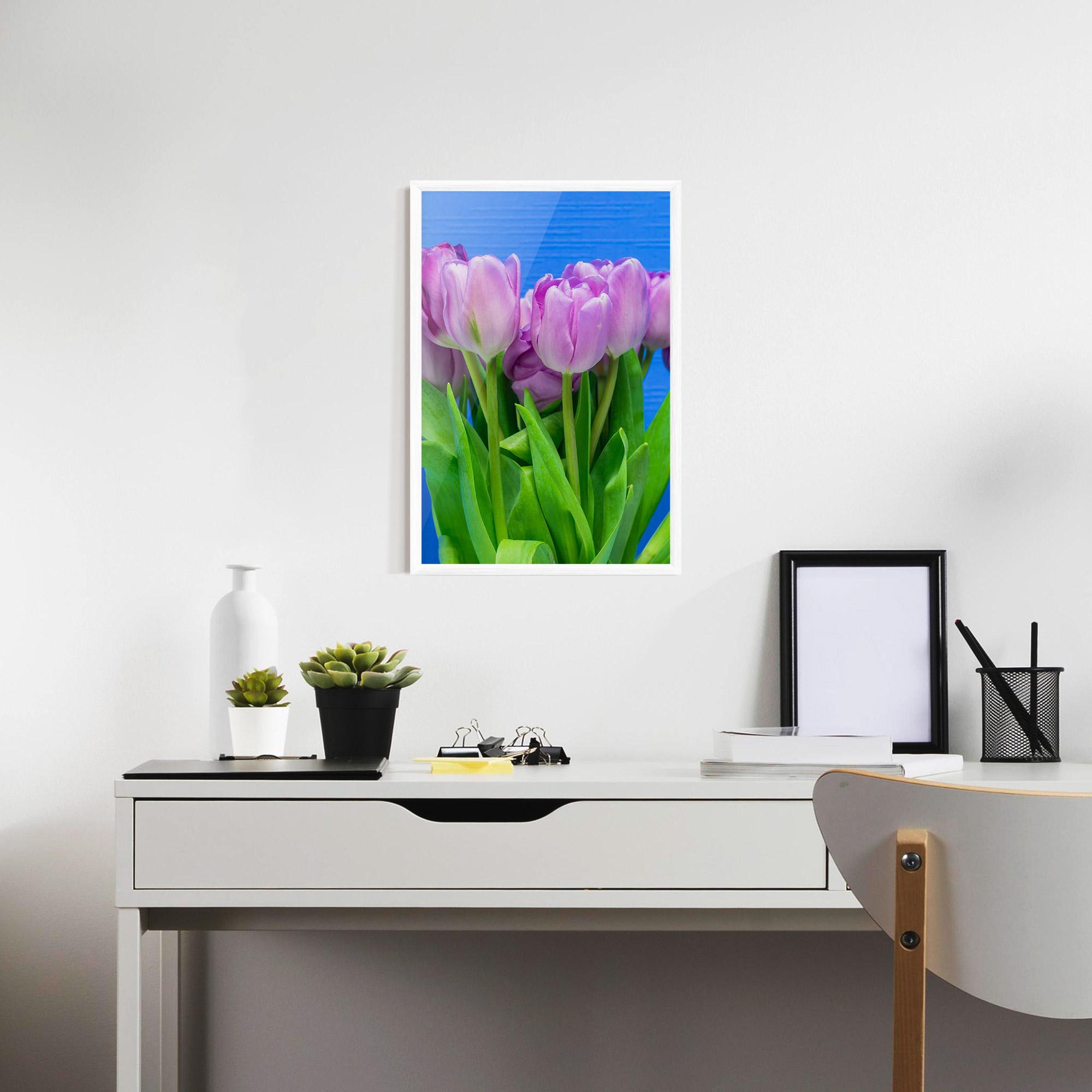Poster Înrămat Purple Tulips On Blue mockup 7