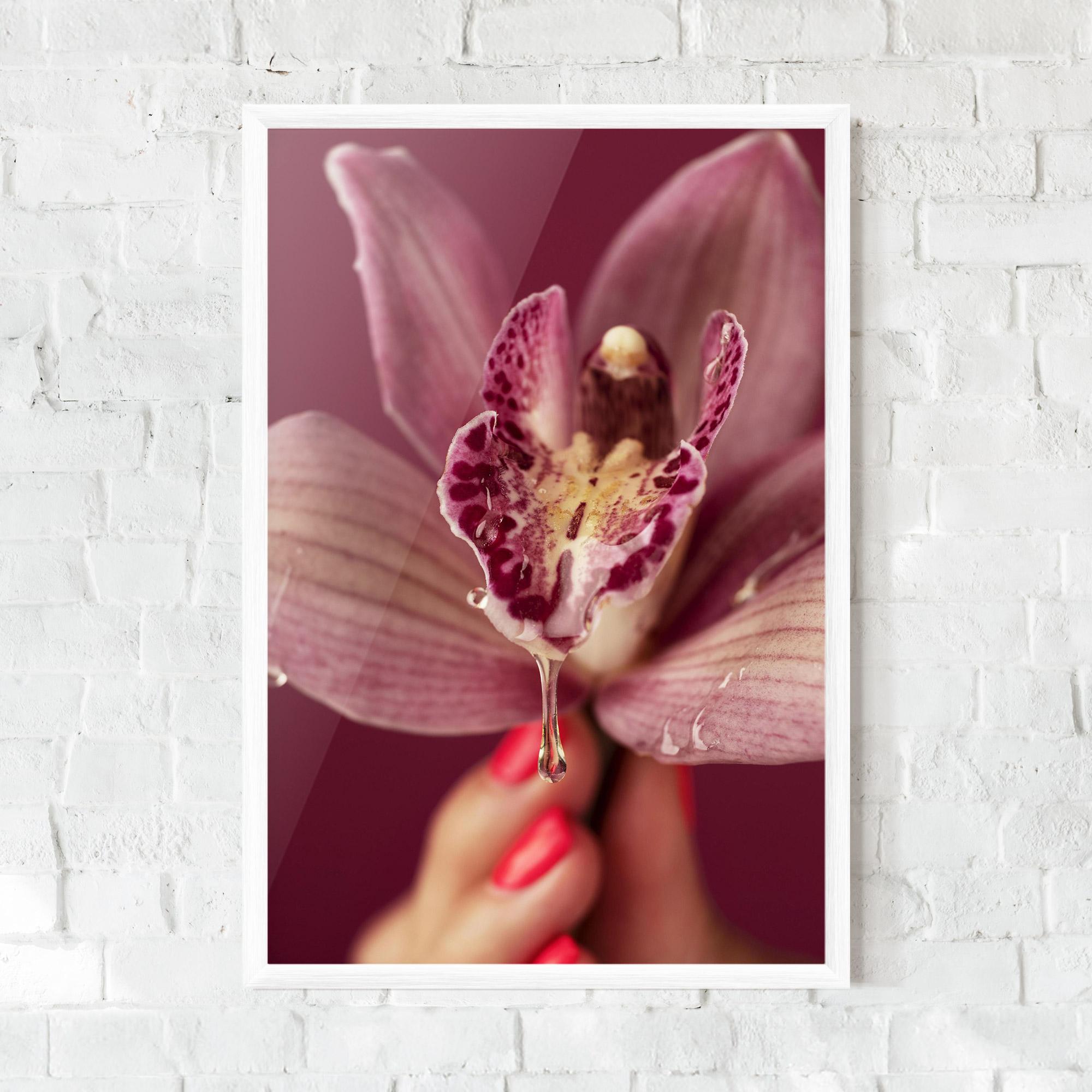 Poster Înrămat Wet Orchid mockup 0