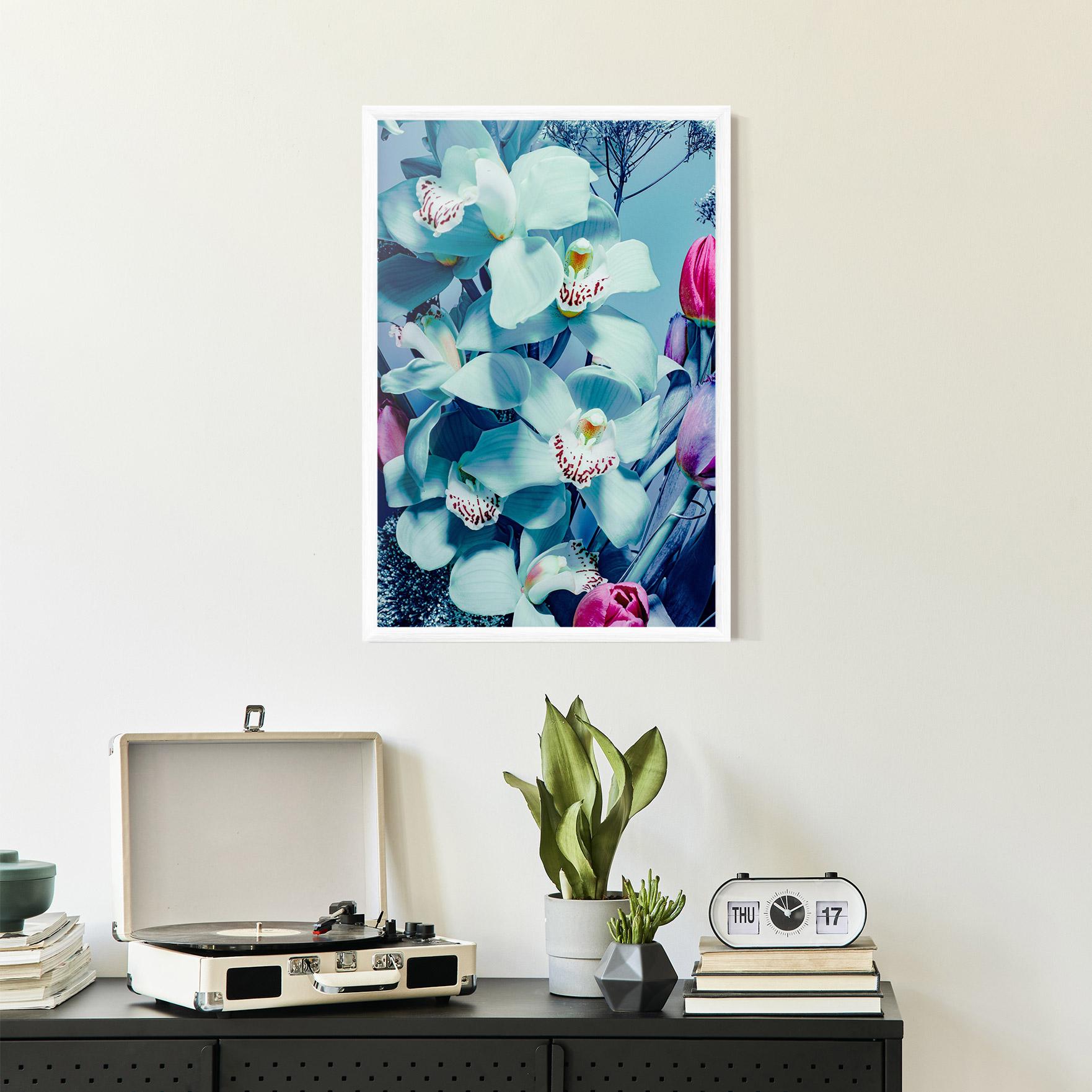 Poster Înrămat Light Blue Orchids mockup 2