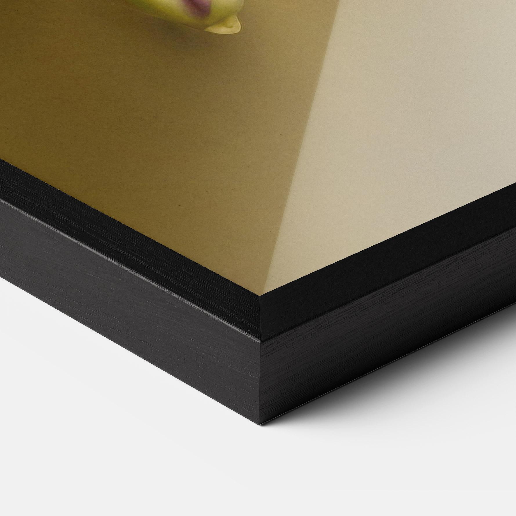 Poster Înrămat Pastel Yellow Orchid mockup 3