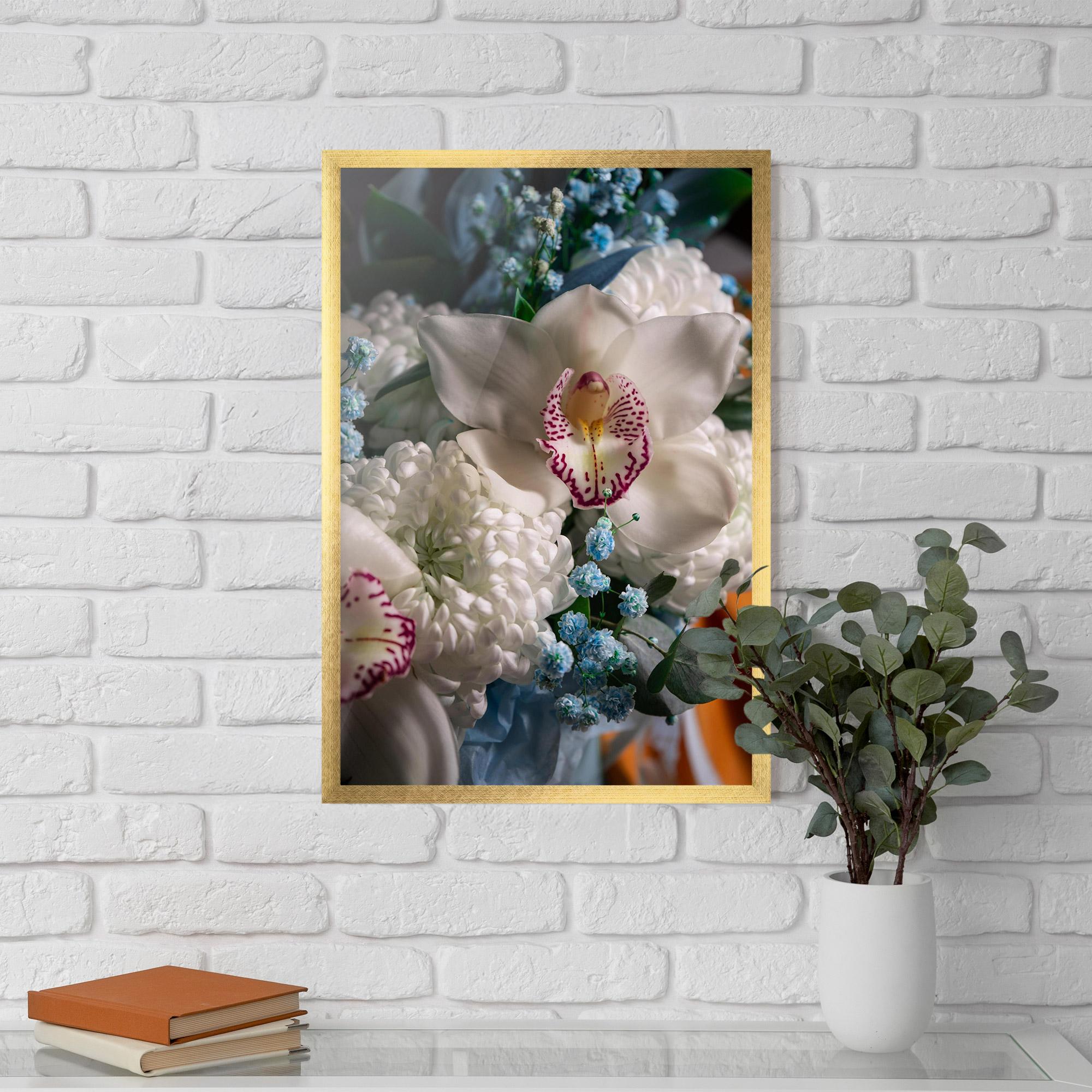 Poster Înrămat White Orchid With Blue mockup 5