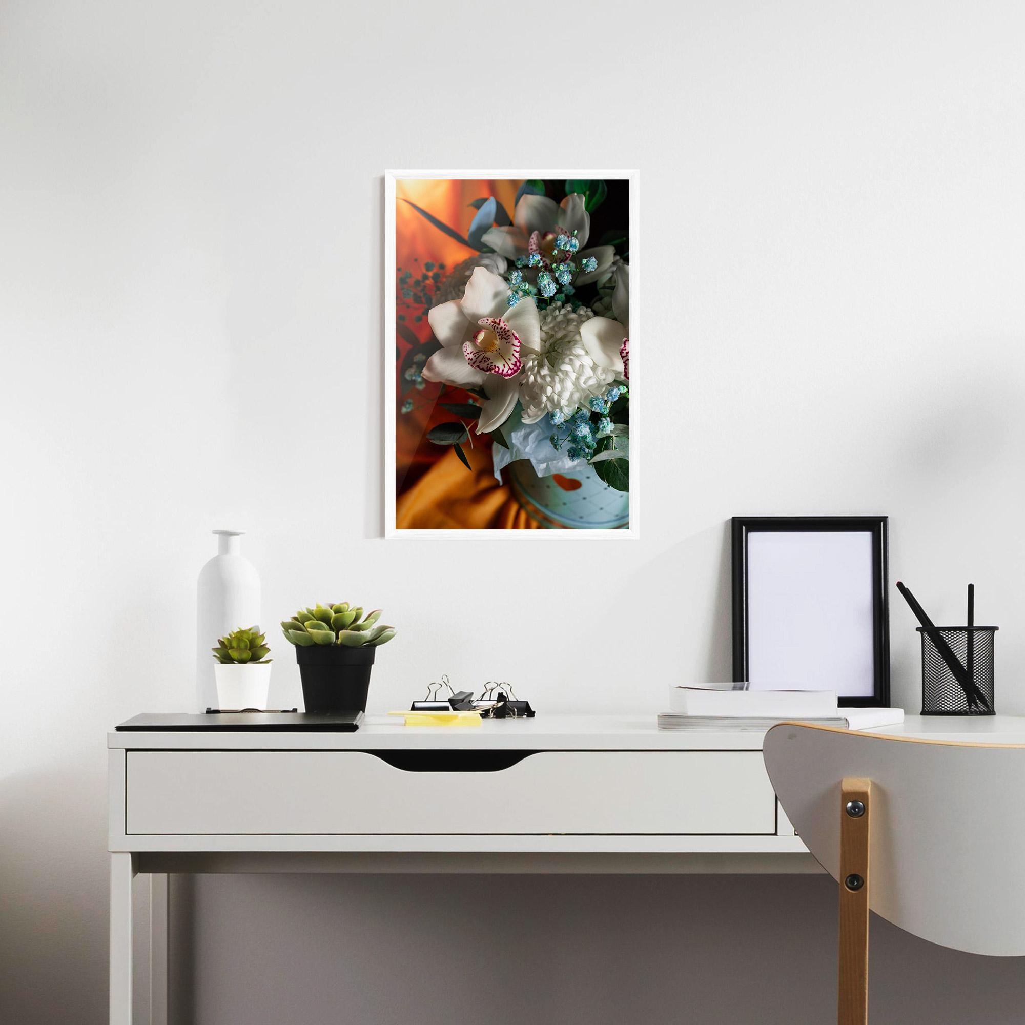Poster Înrămat Orchid In Vase mockup 7