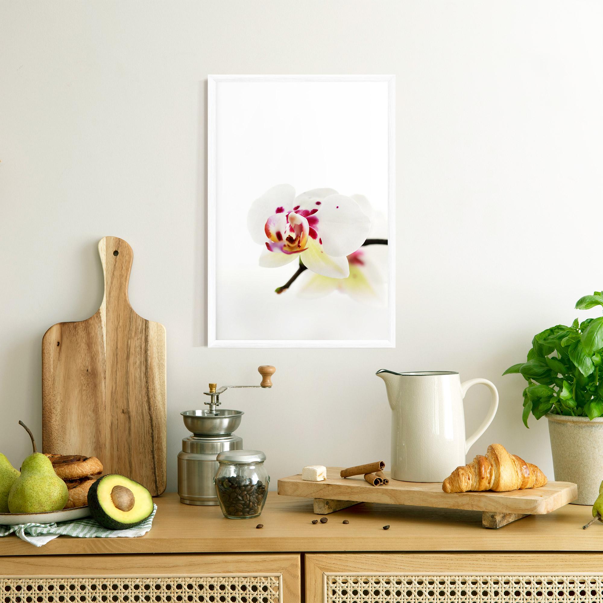 Poster Înrămat Clean White Orchid mockup 8