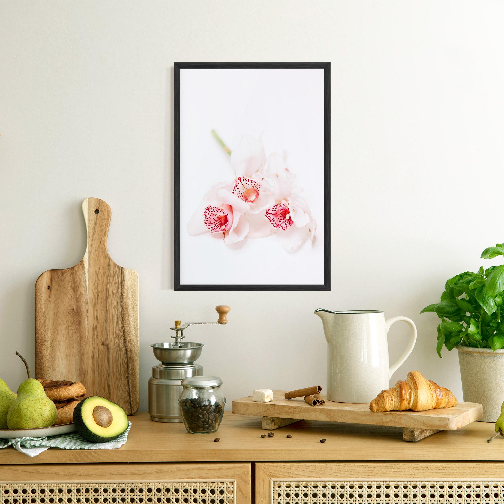 Poster Înrămat White Orchid With Pink mockup 8