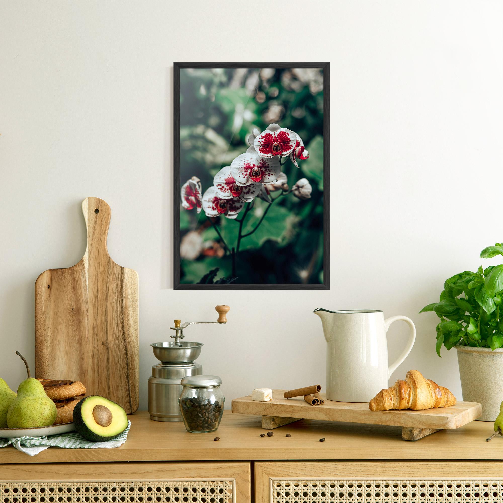 Poster Înrămat White Red Orchid mockup 8