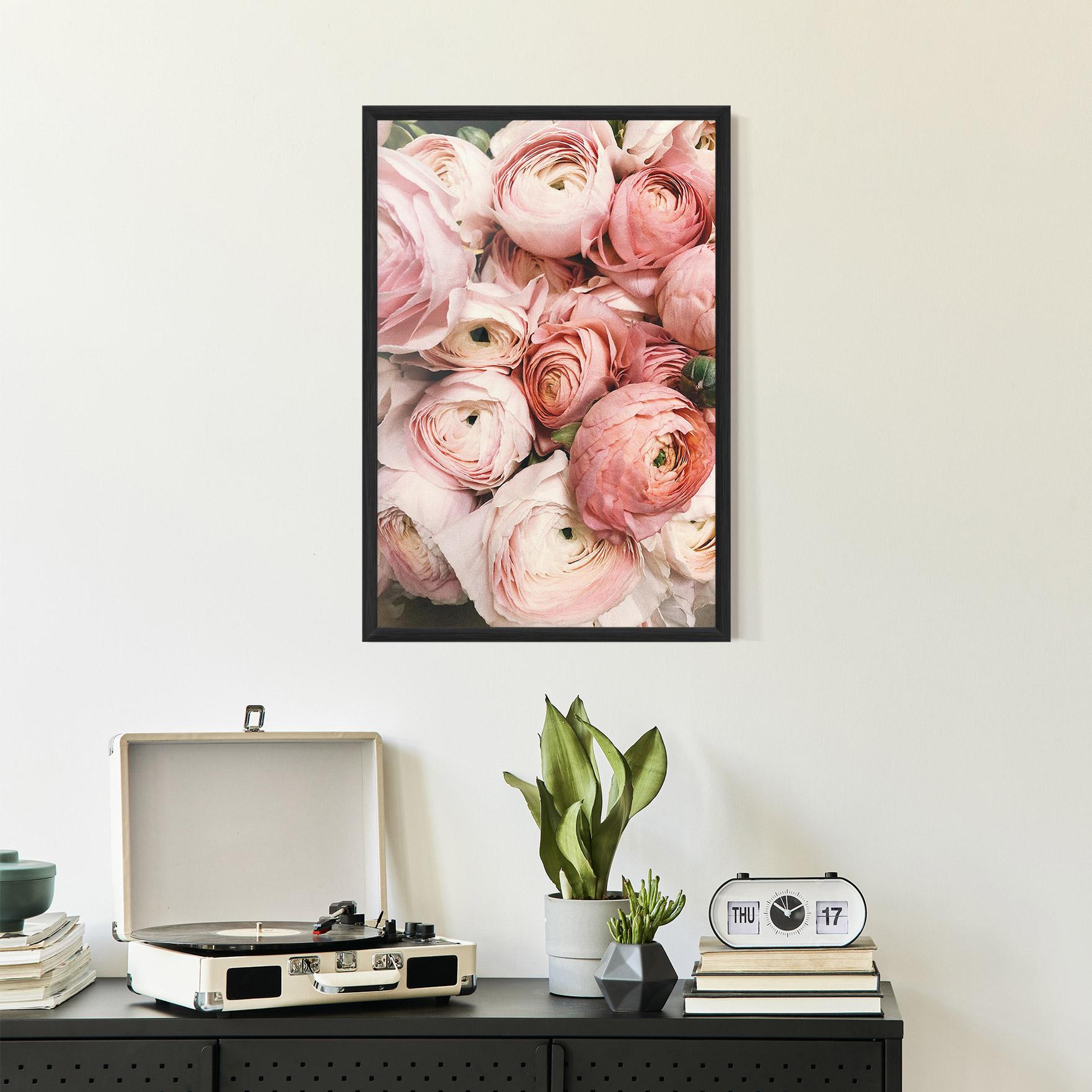 Poster Înrămat Pink Rose Bouquet mockup 2
