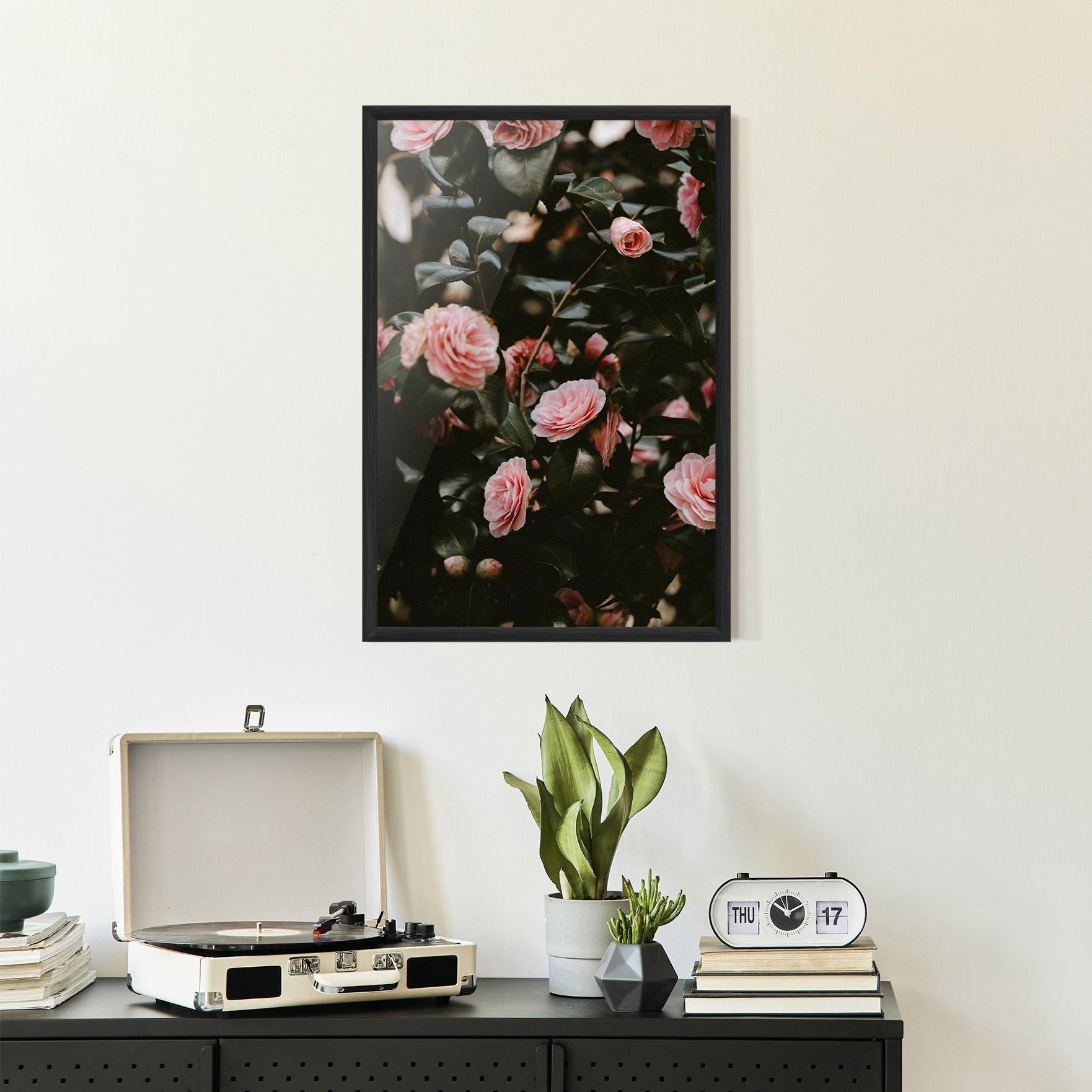 Poster Înrămat Rose Tree mockup 2