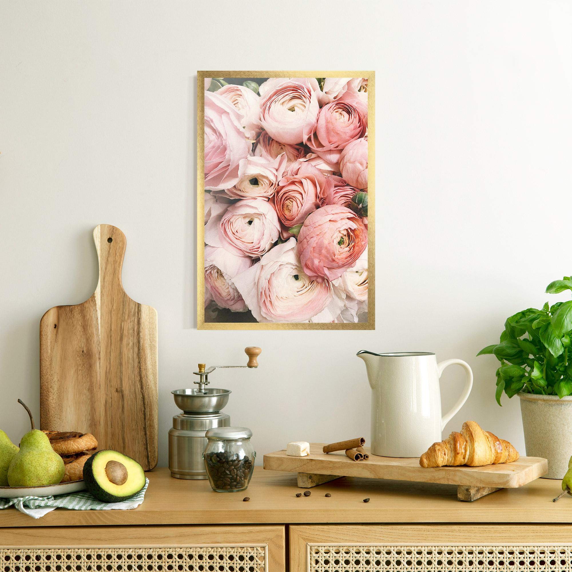 Poster Înrămat Pink Rose Bouquet mockup 8