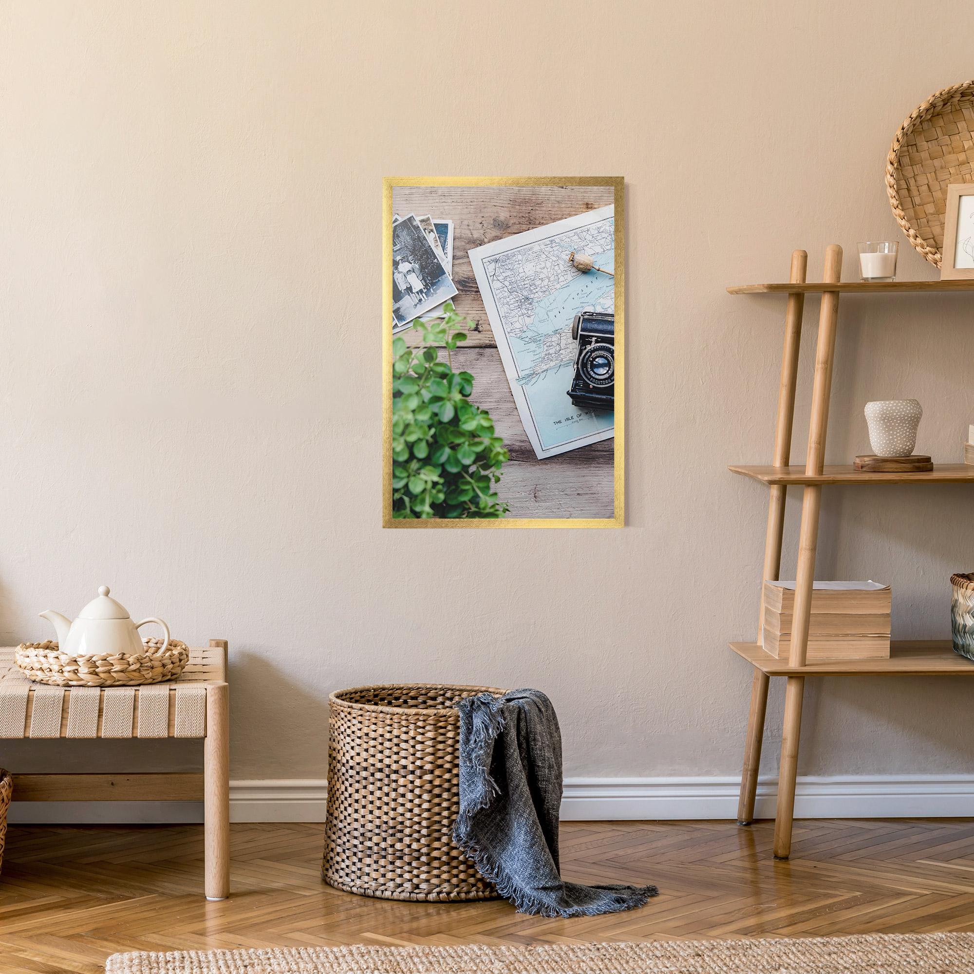 Poster Înrămat Camera Map mockup 9