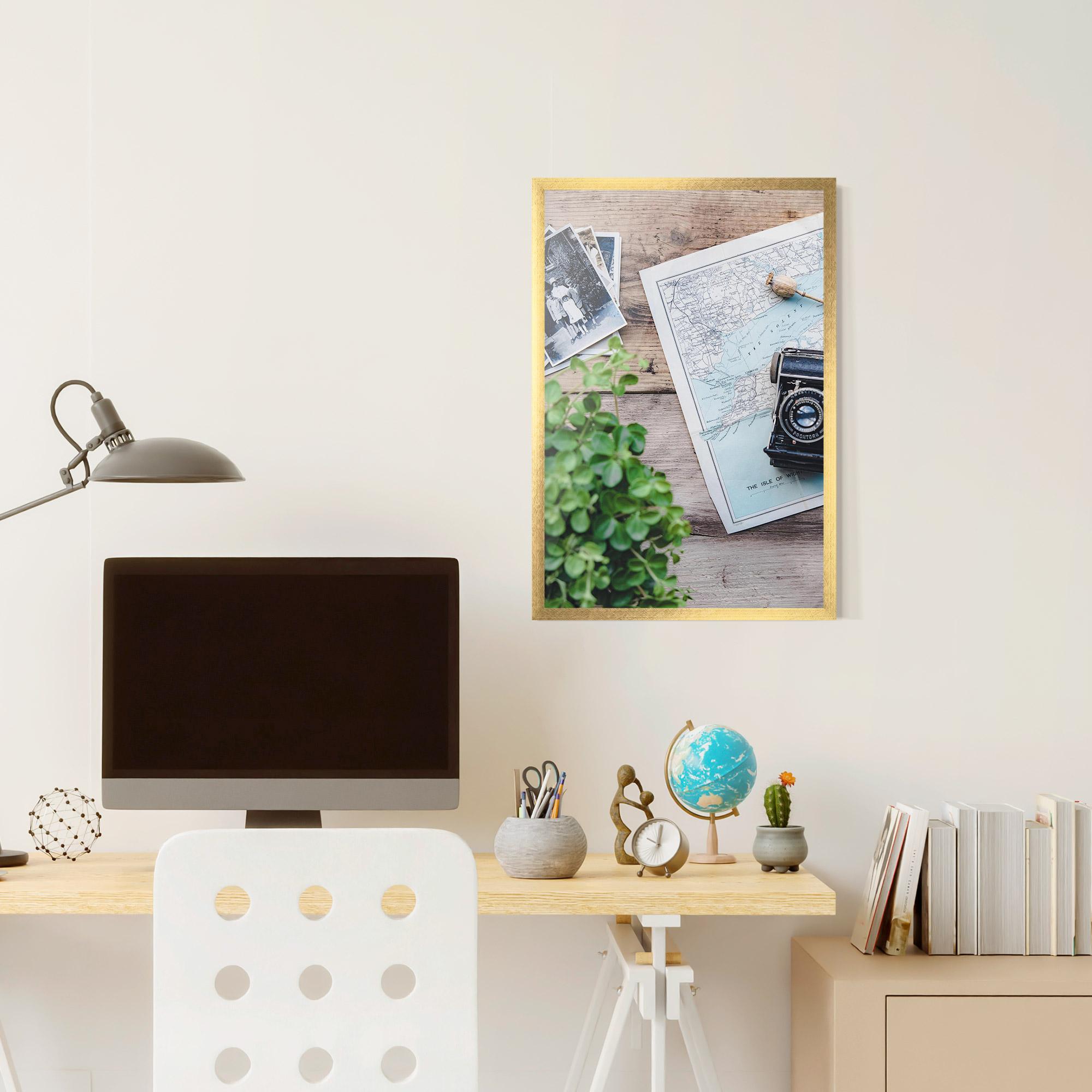 Poster Înrămat Camera Map mockup 6