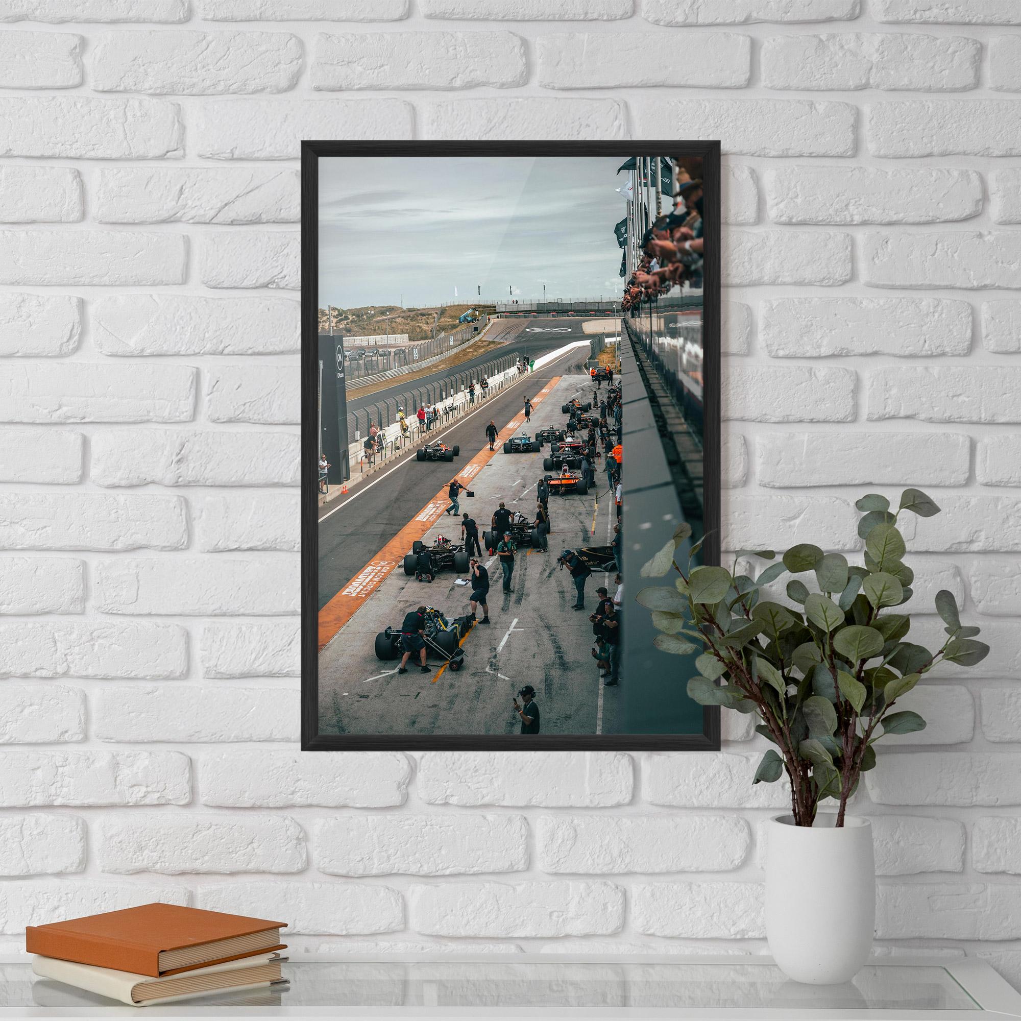 Poster Înrămat Fromula 1 Cars mockup 5