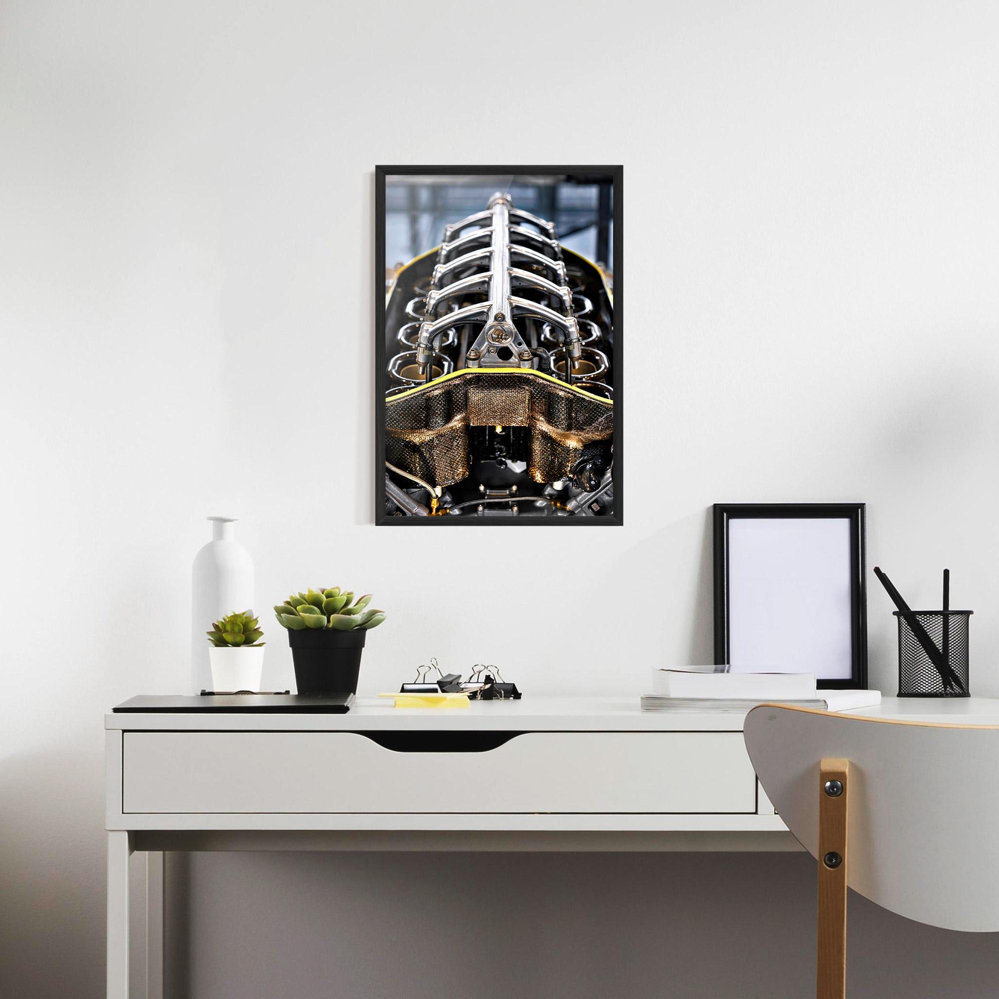 Poster Înrămat Engine mockup 7