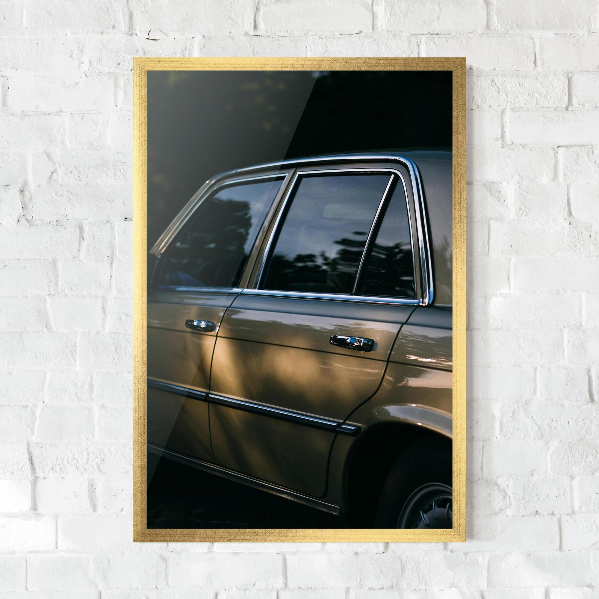 Poster Înrămat Cream Old Car mockup 0