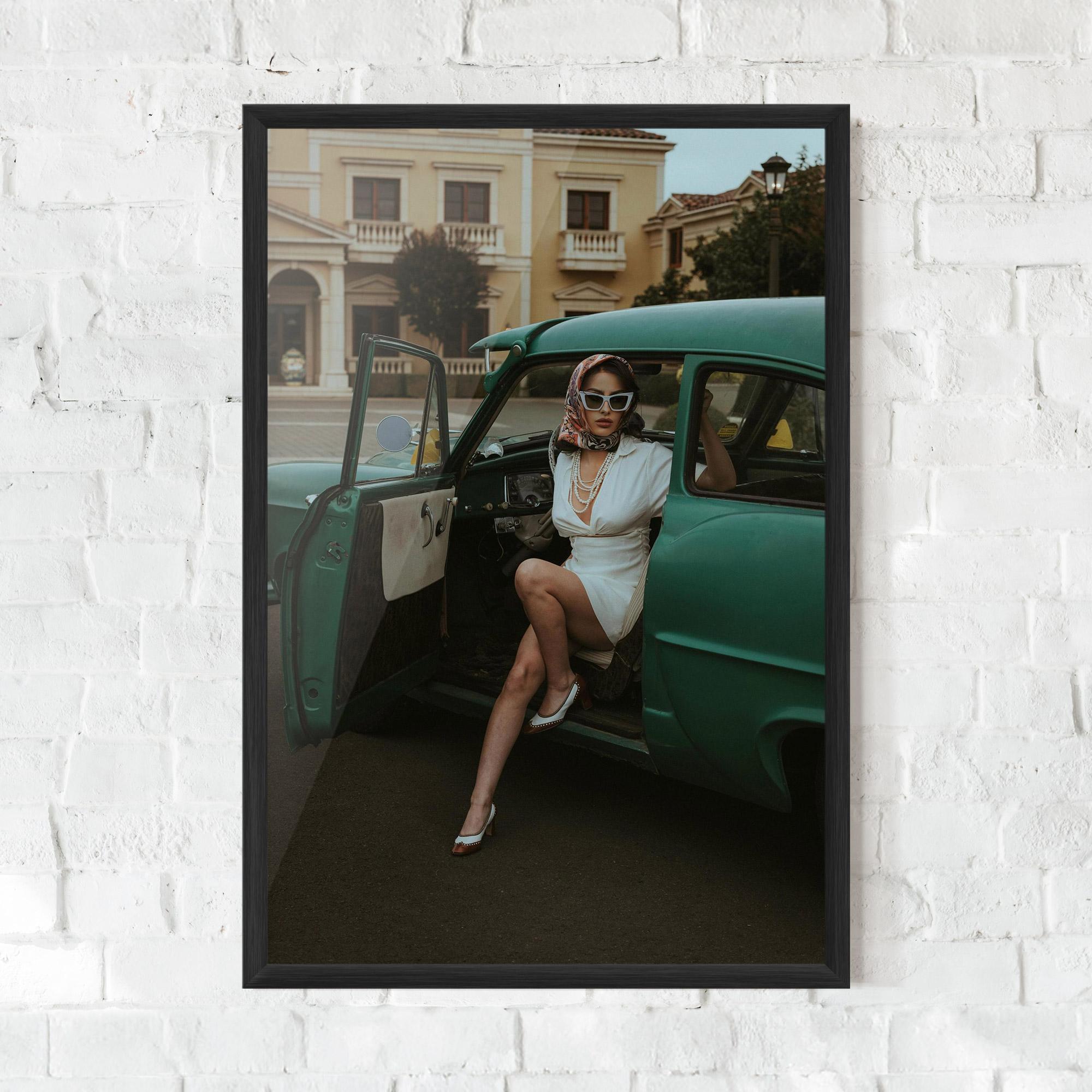 Poster Înrămat Lady Vintage Cat mockup 0