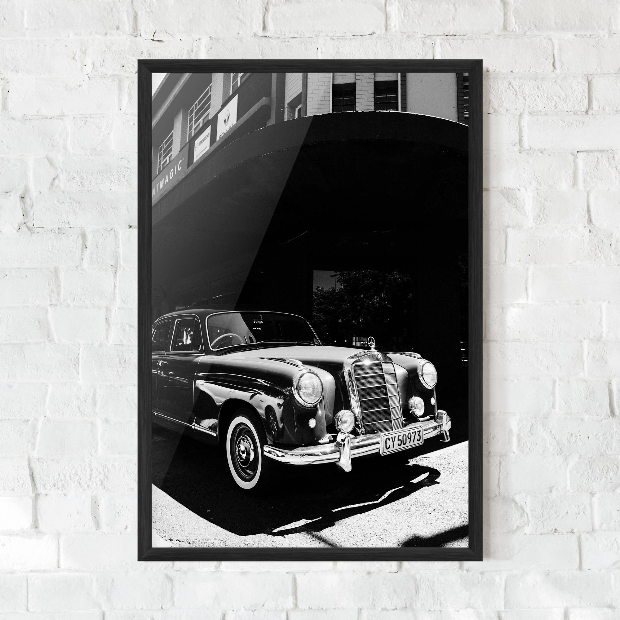 Poster Înrămat Old Black Car mockup 0