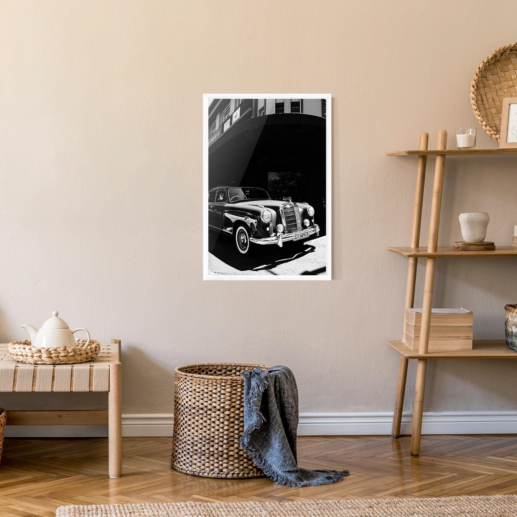Poster Înrămat Old Black Car mockup 9
