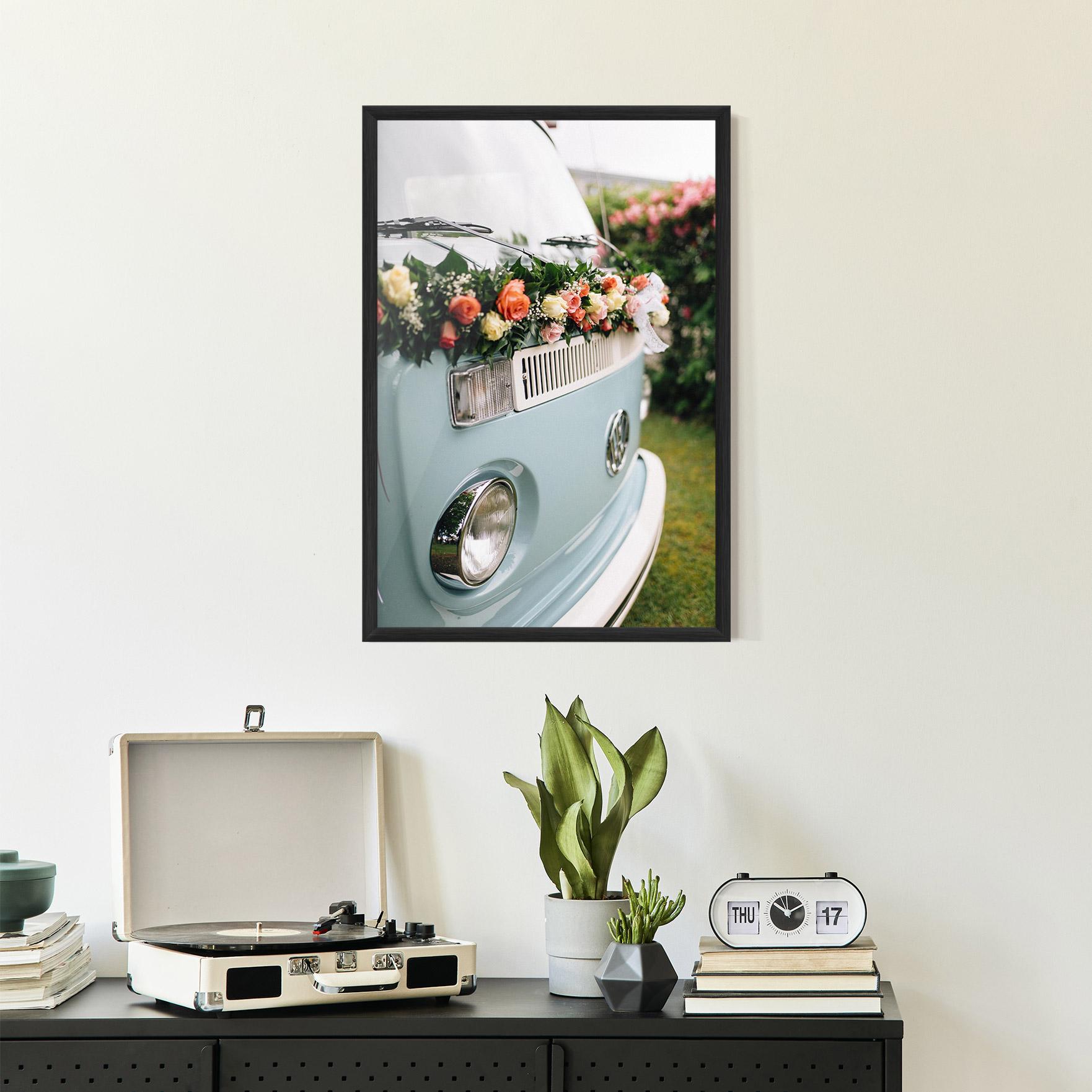 Poster Înrămat Vintage Rose Van mockup 2