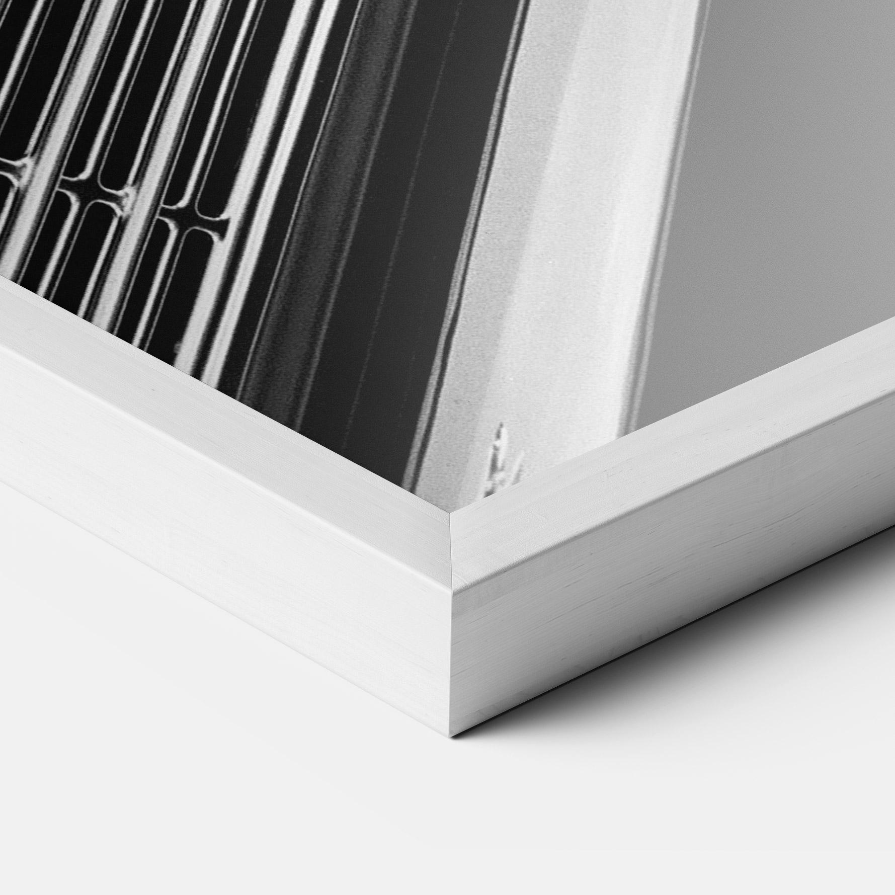 Poster Înrămat Grey Vintage Car mockup 3