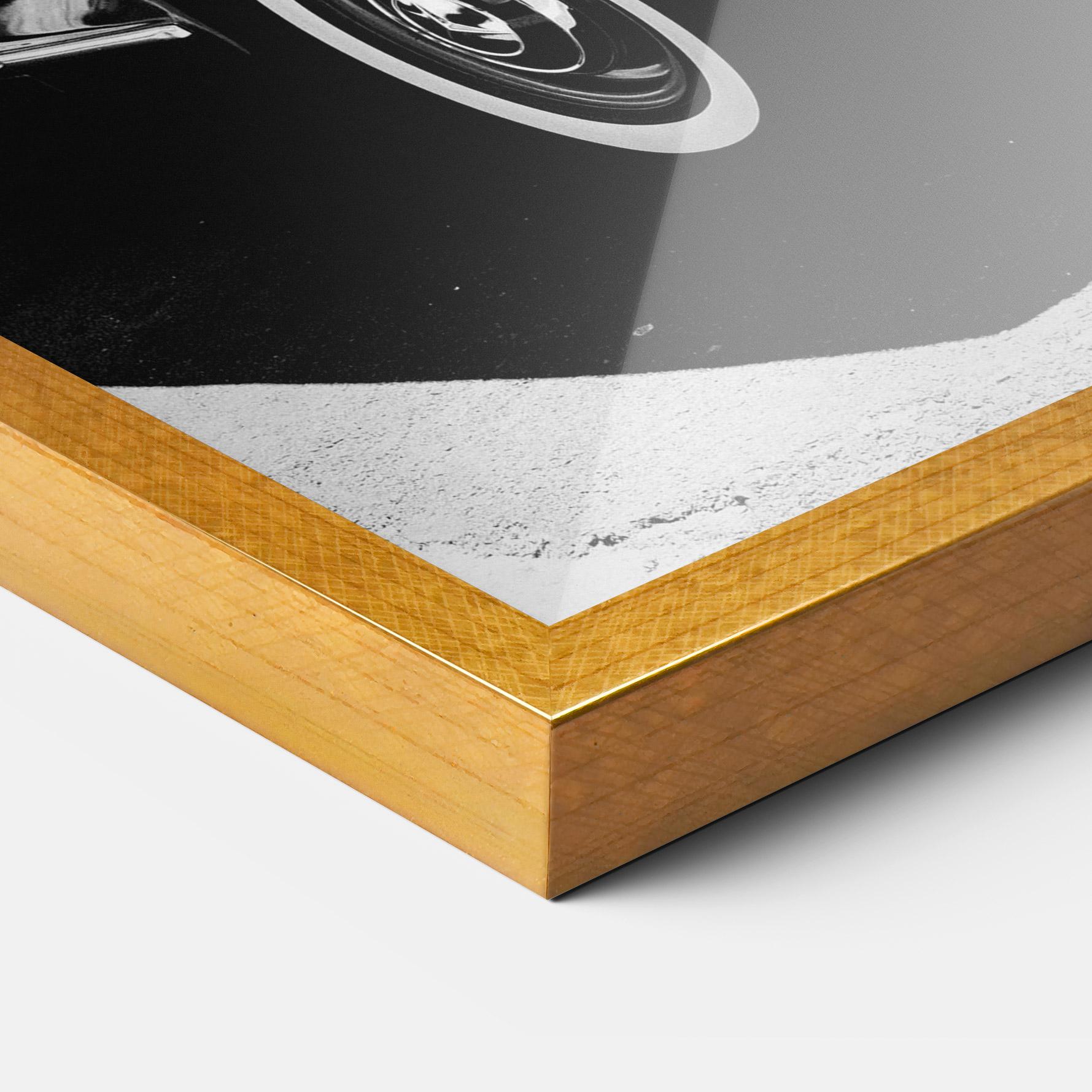 Poster Înrămat Old Black Car mockup 3