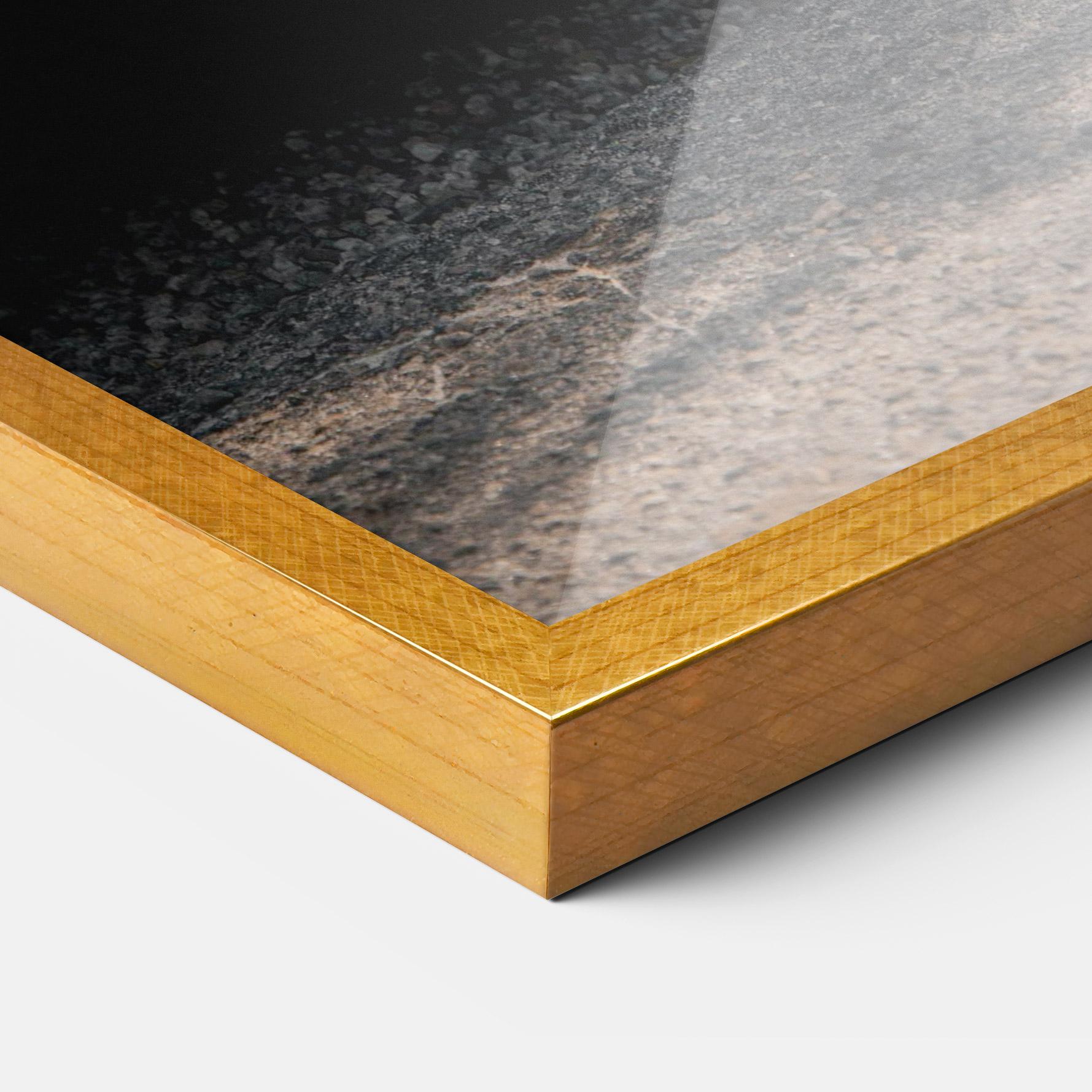 Poster Înrămat Old Bmw Car mockup 3