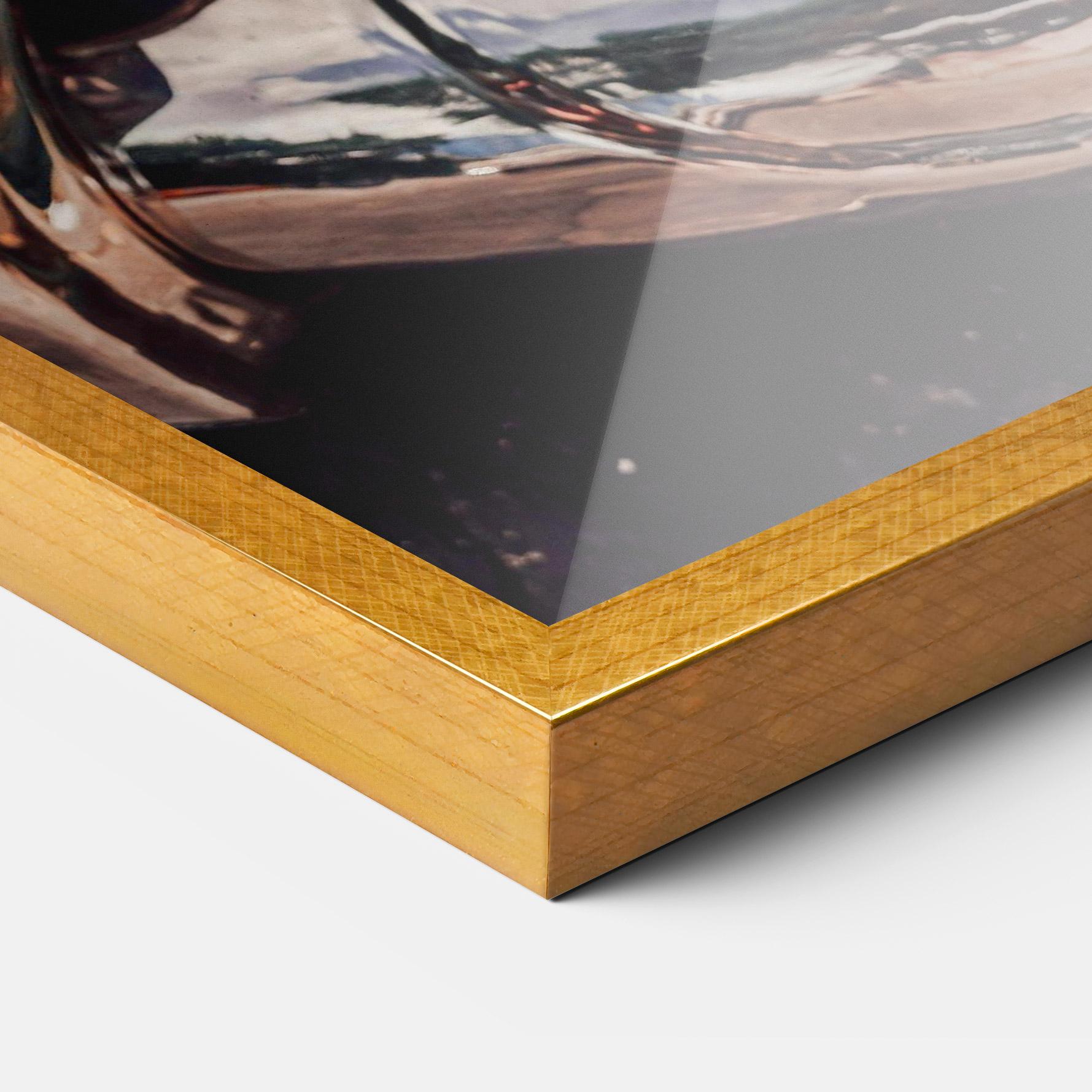 Poster Înrămat Shiny Old Car mockup 3