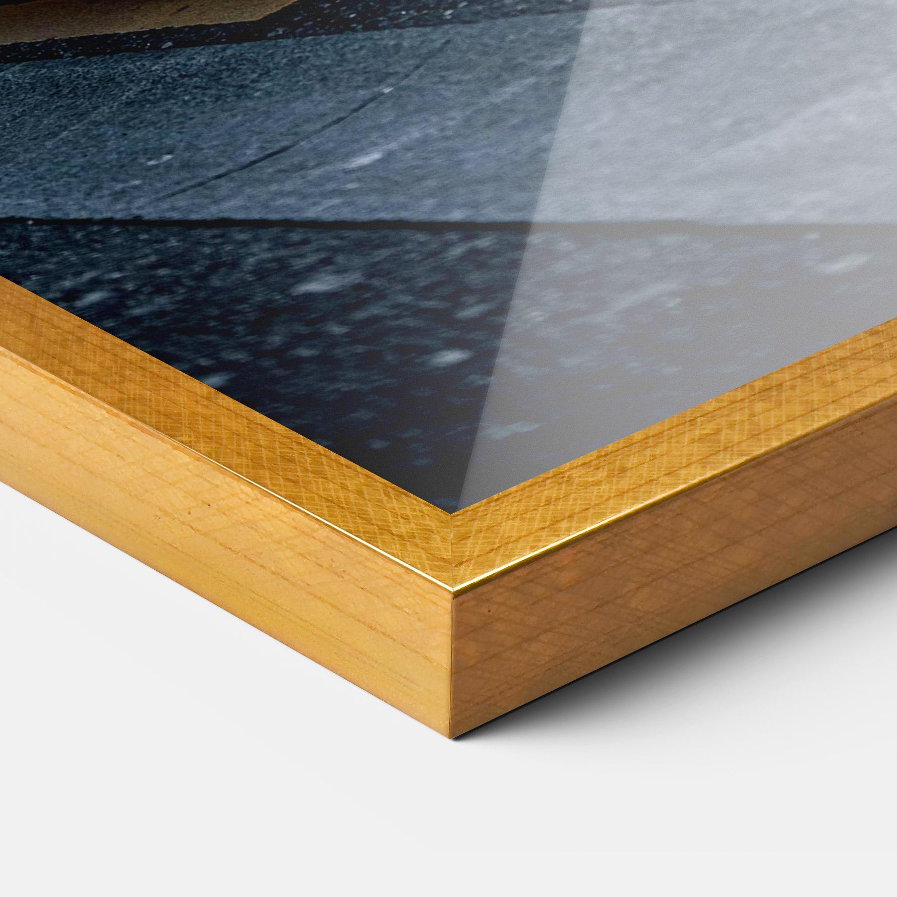 Poster Înrămat Vintage White Car mockup 3