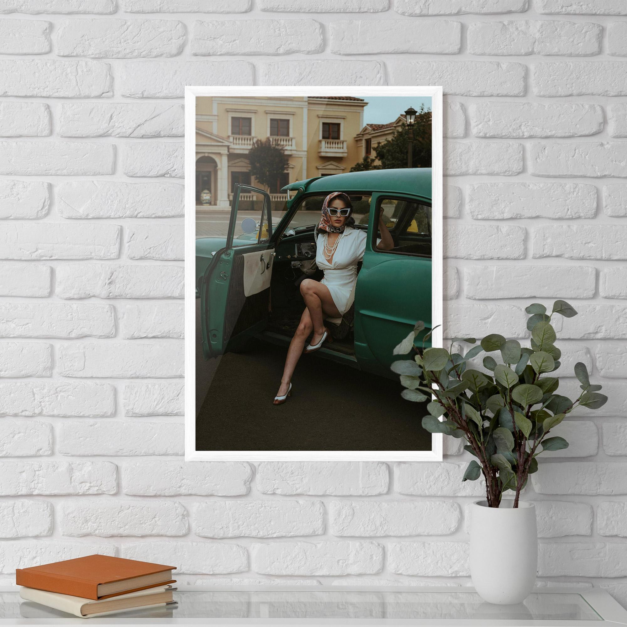 Poster Înrămat Lady Vintage Cat mockup 5