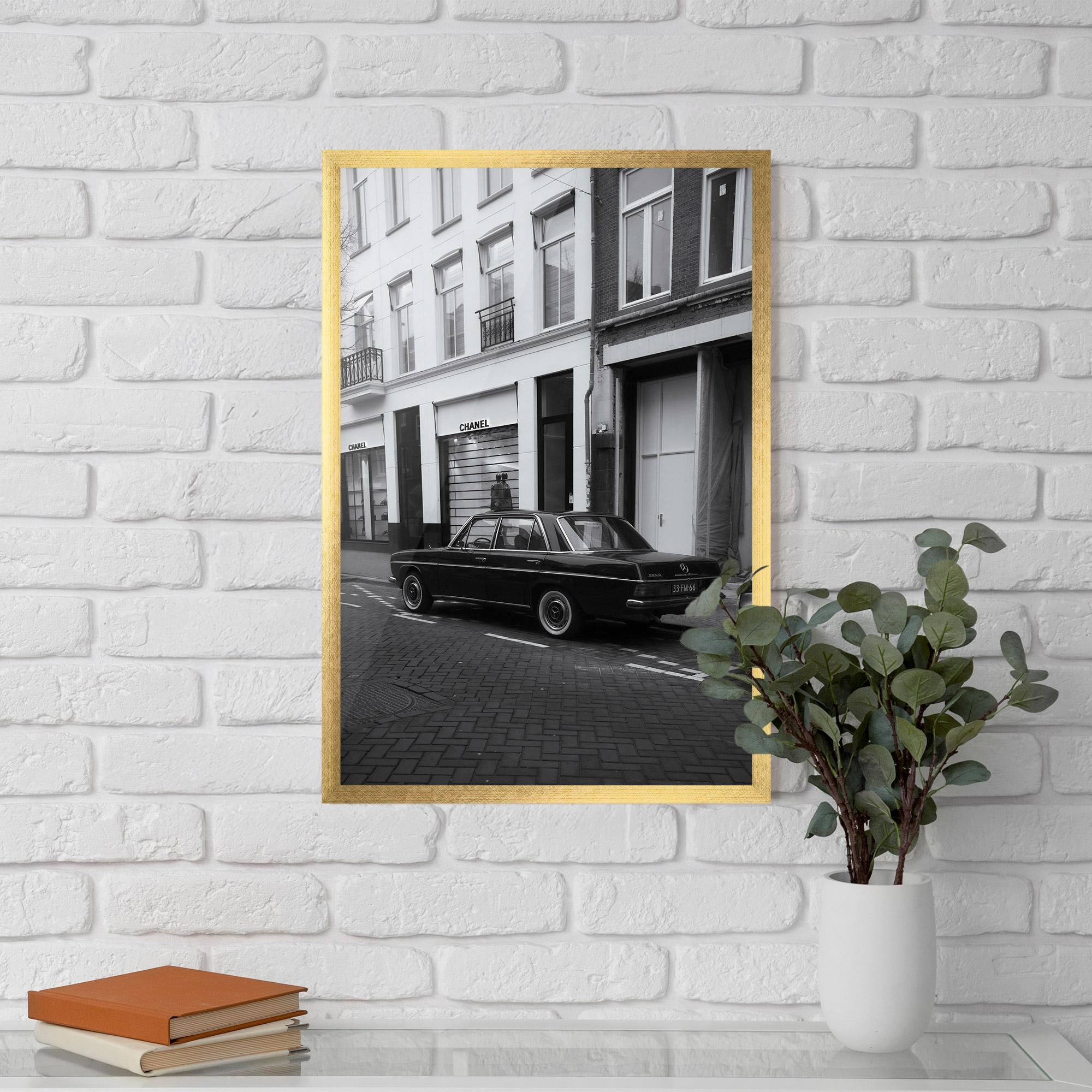Poster Înrămat Black Old Car mockup 5