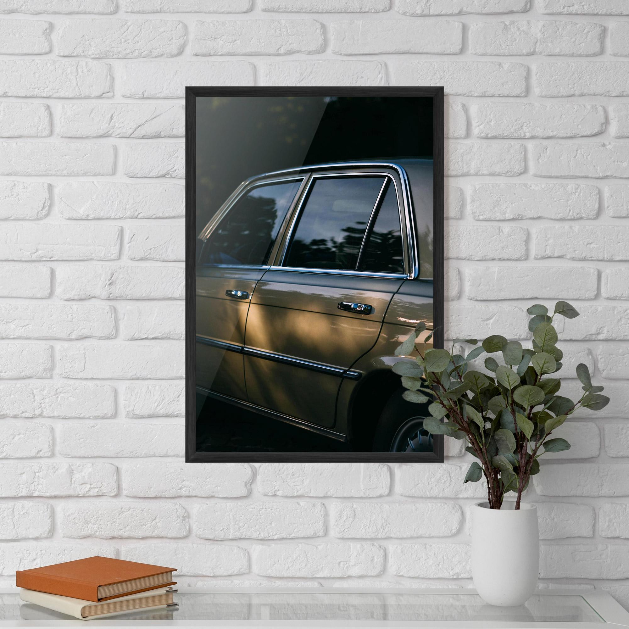 Poster Înrămat Cream Old Car mockup 5