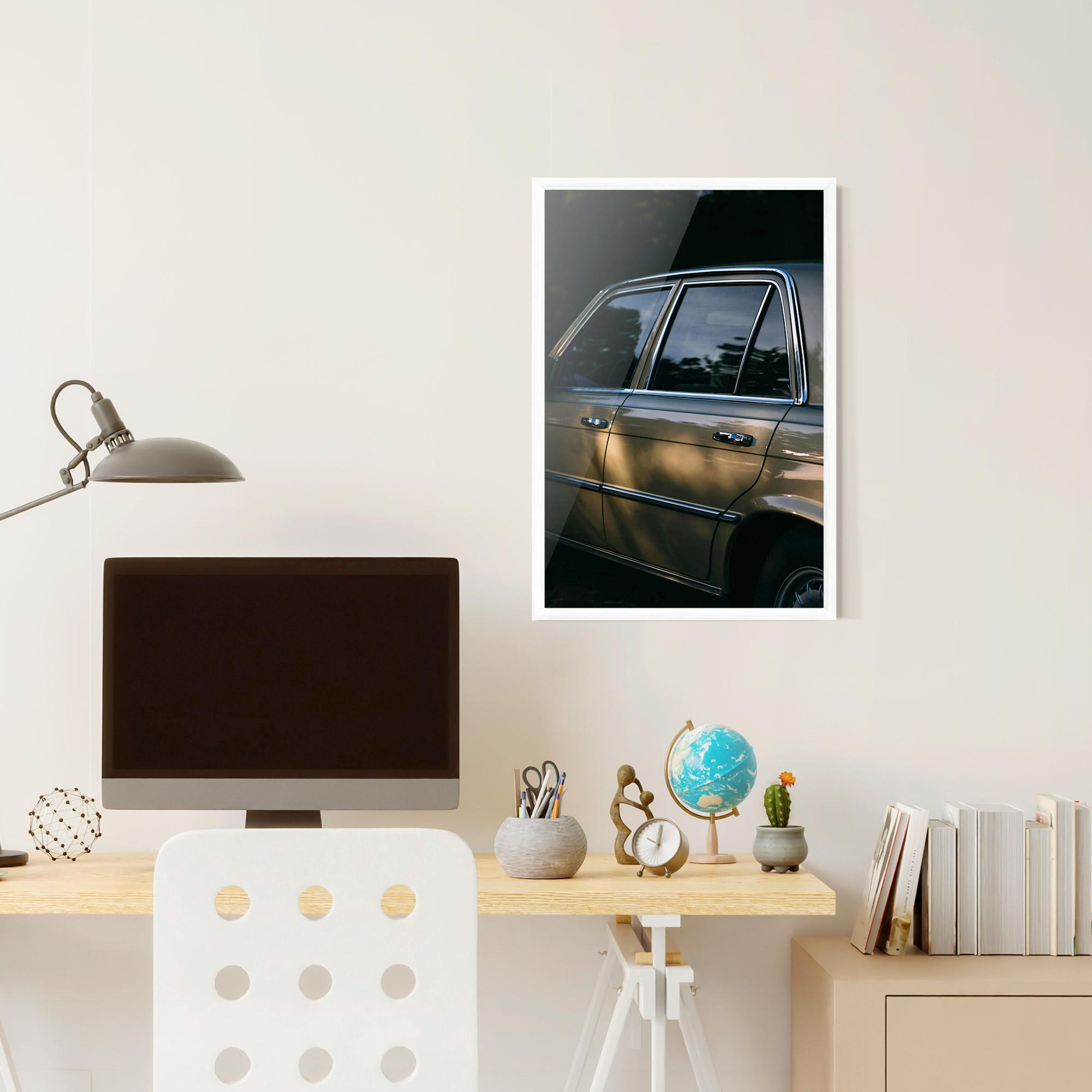 Poster Înrămat Cream Old Car mockup 6