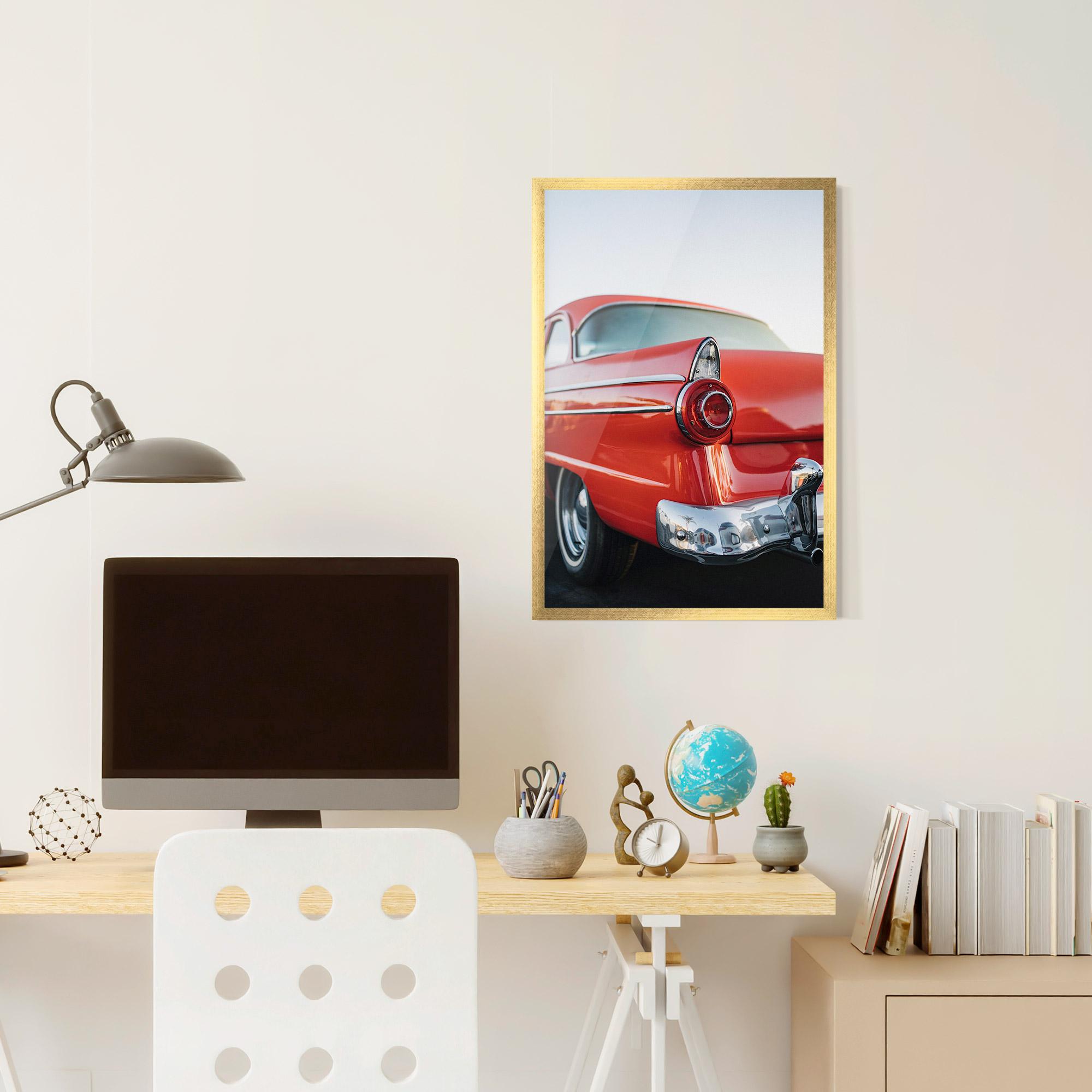 Poster Înrămat Car Classic Red mockup 6