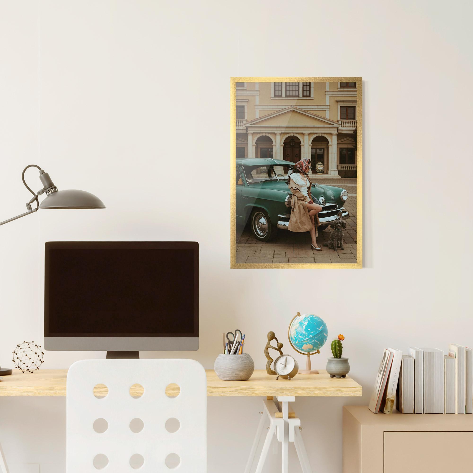 Poster Înrămat Vintage Lady Car mockup 6