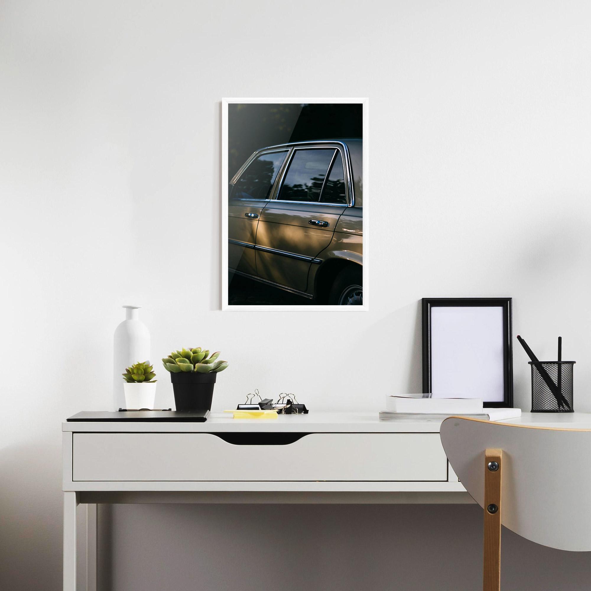 Poster Înrămat Cream Old Car mockup 7