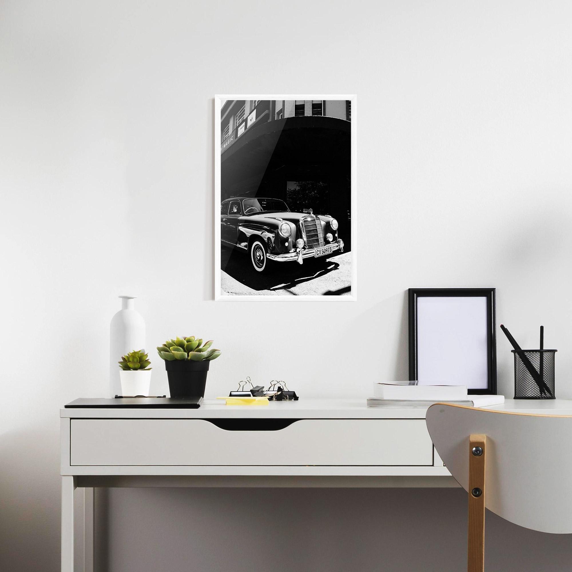 Poster Înrămat Old Black Car mockup 7