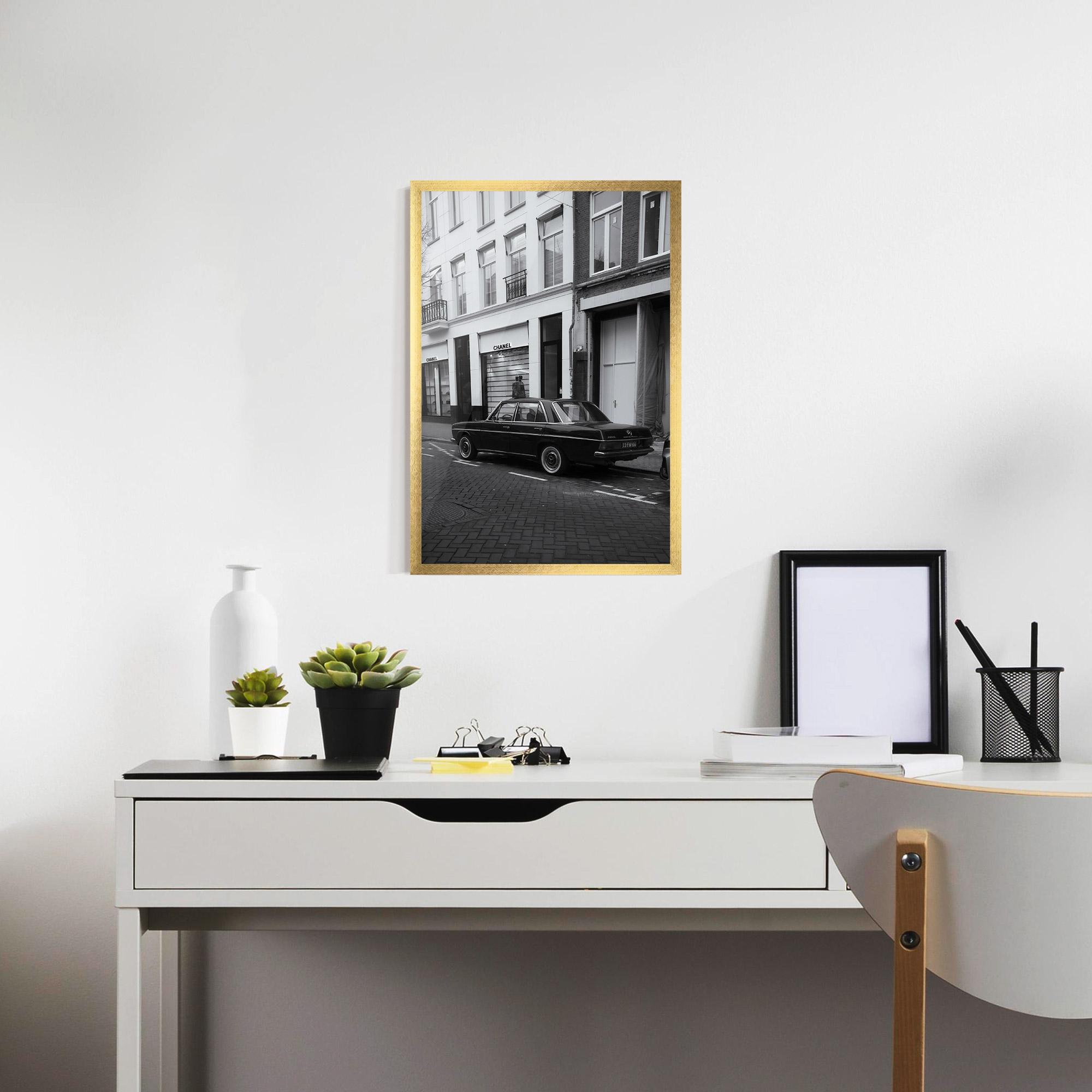 Poster Înrămat Black Old Car mockup 7