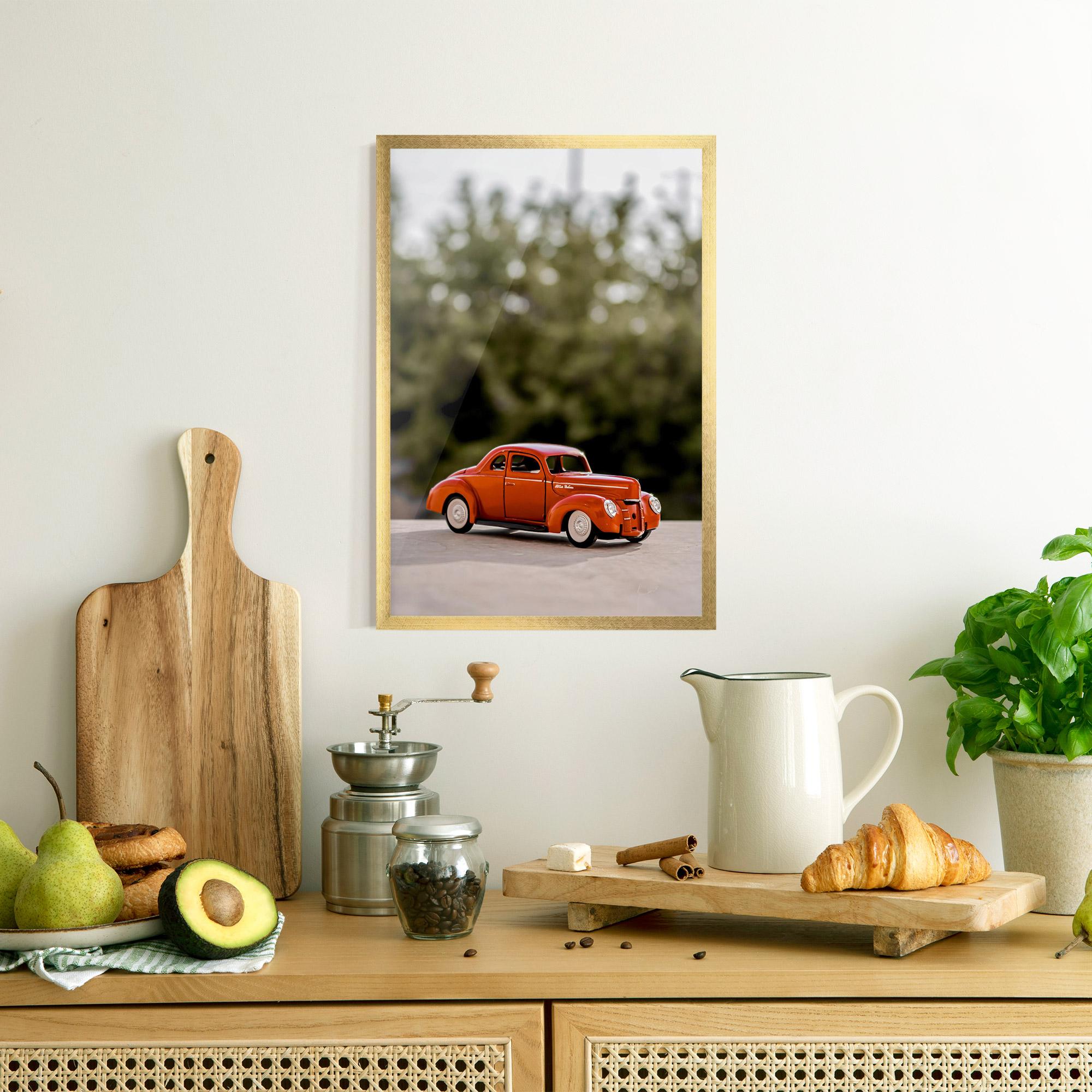 Poster Înrămat Vintage Orange Toy mockup 8