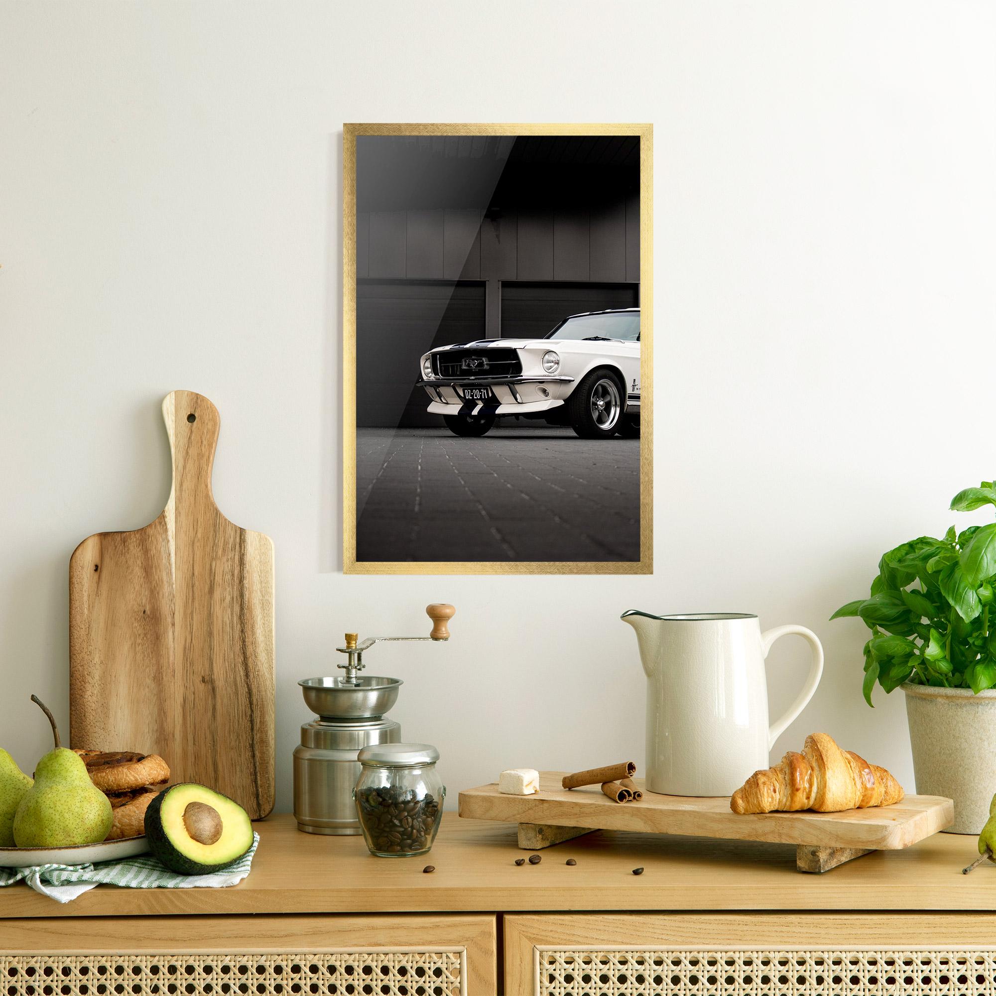 Poster Înrămat White Vintage Car mockup 8